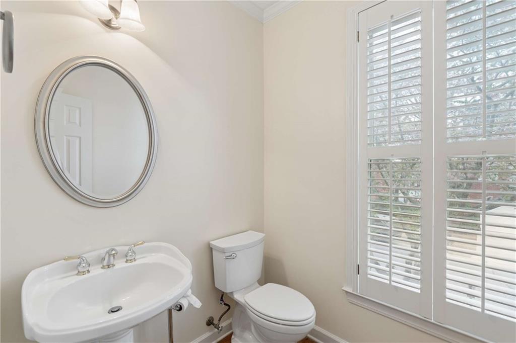 610 Vinings Estates Drive SE Unit B12