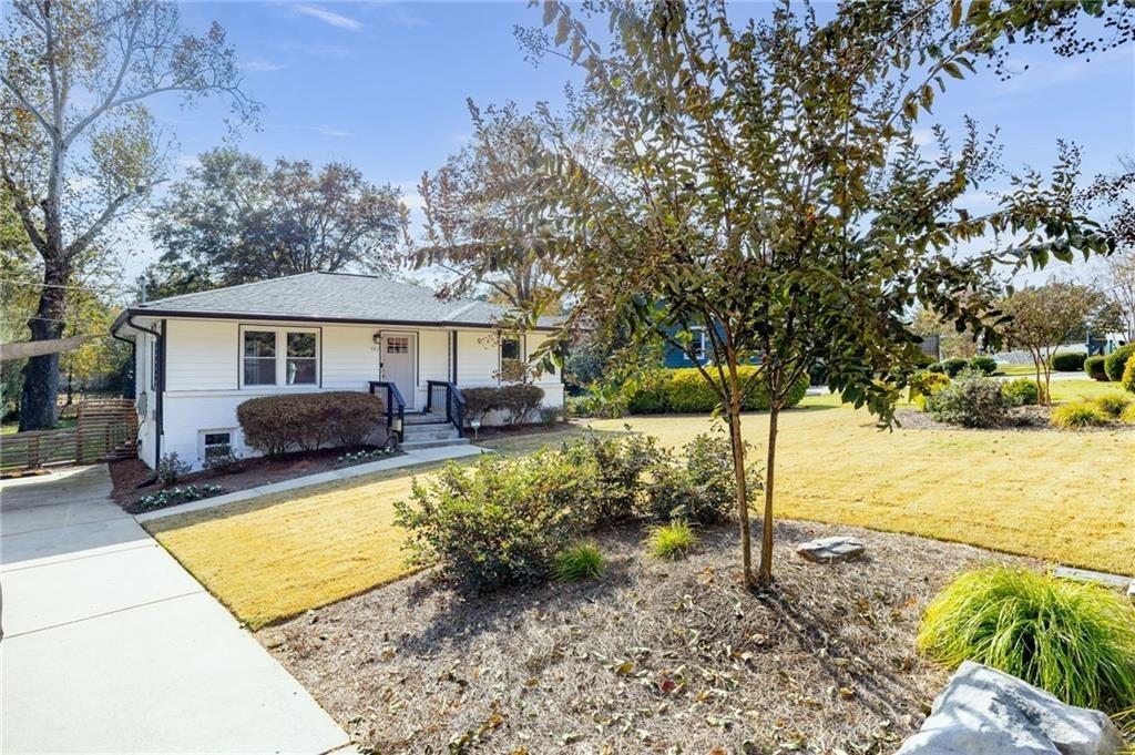 982 Oakdale Drive SE