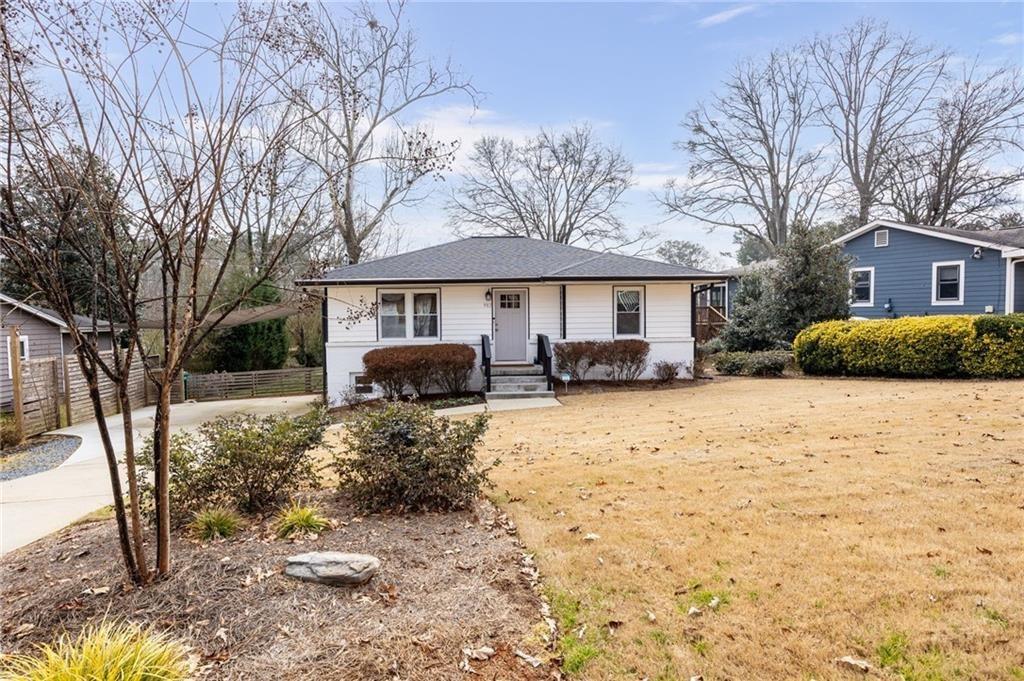 982 Oakdale Drive SE