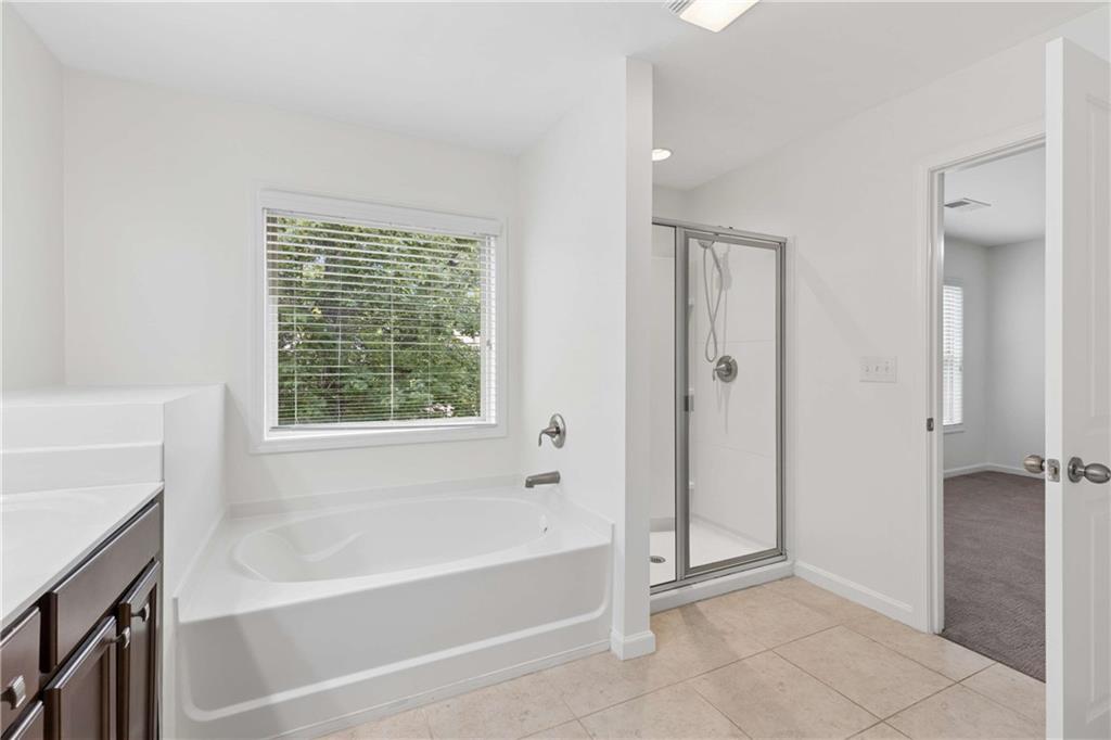 3377 Vintage Circle SE