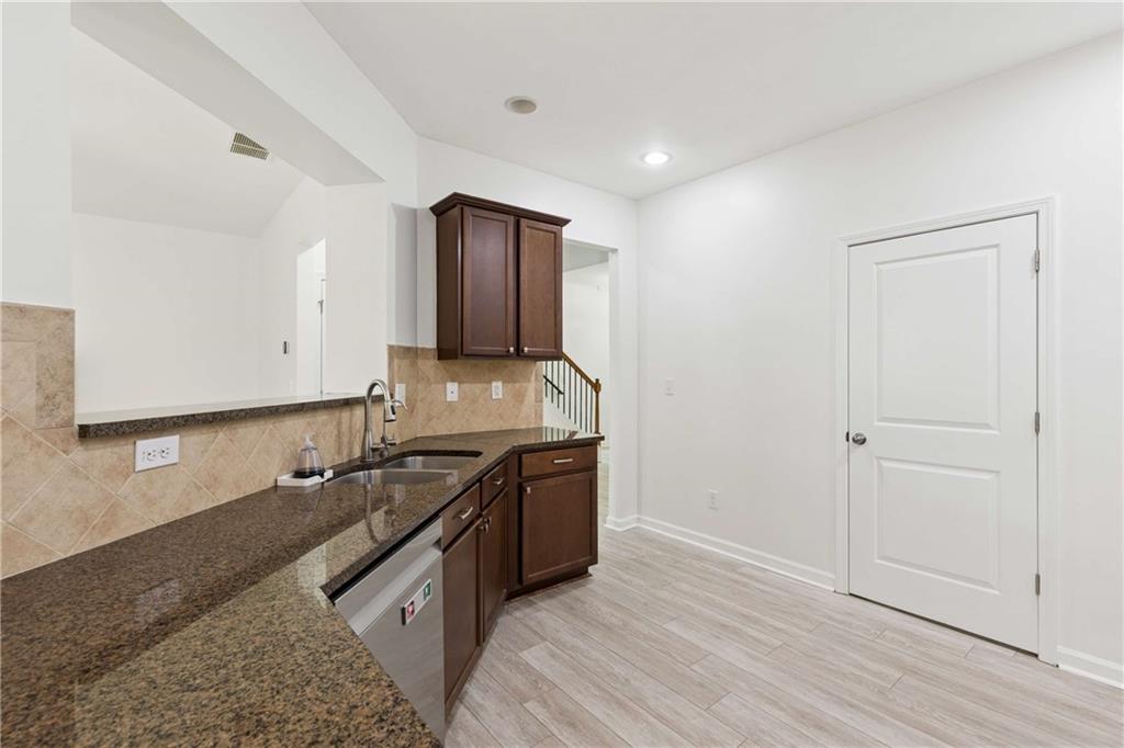 3377 Vintage Circle SE