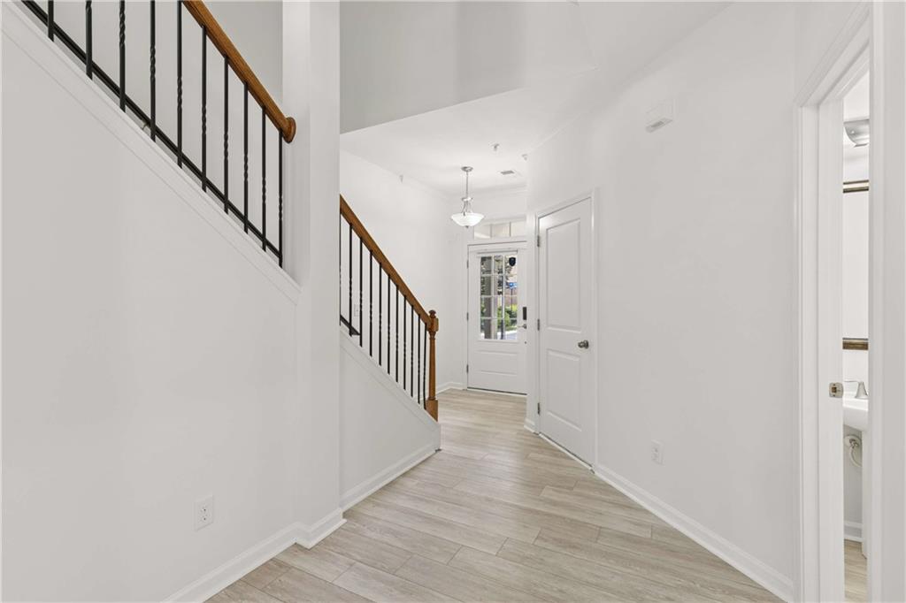 3377 Vintage Circle SE