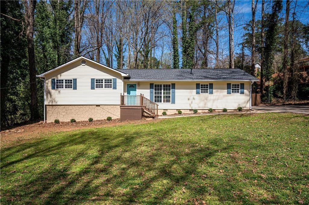 405 Concord Woods Drive SE