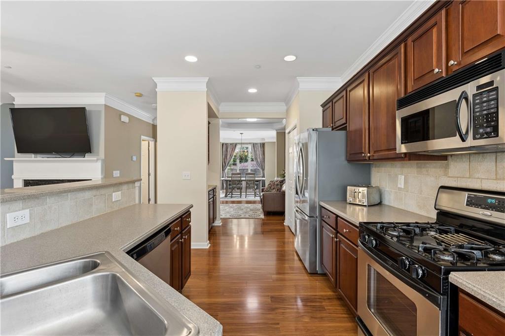 330 Holbrook Road Unit 7