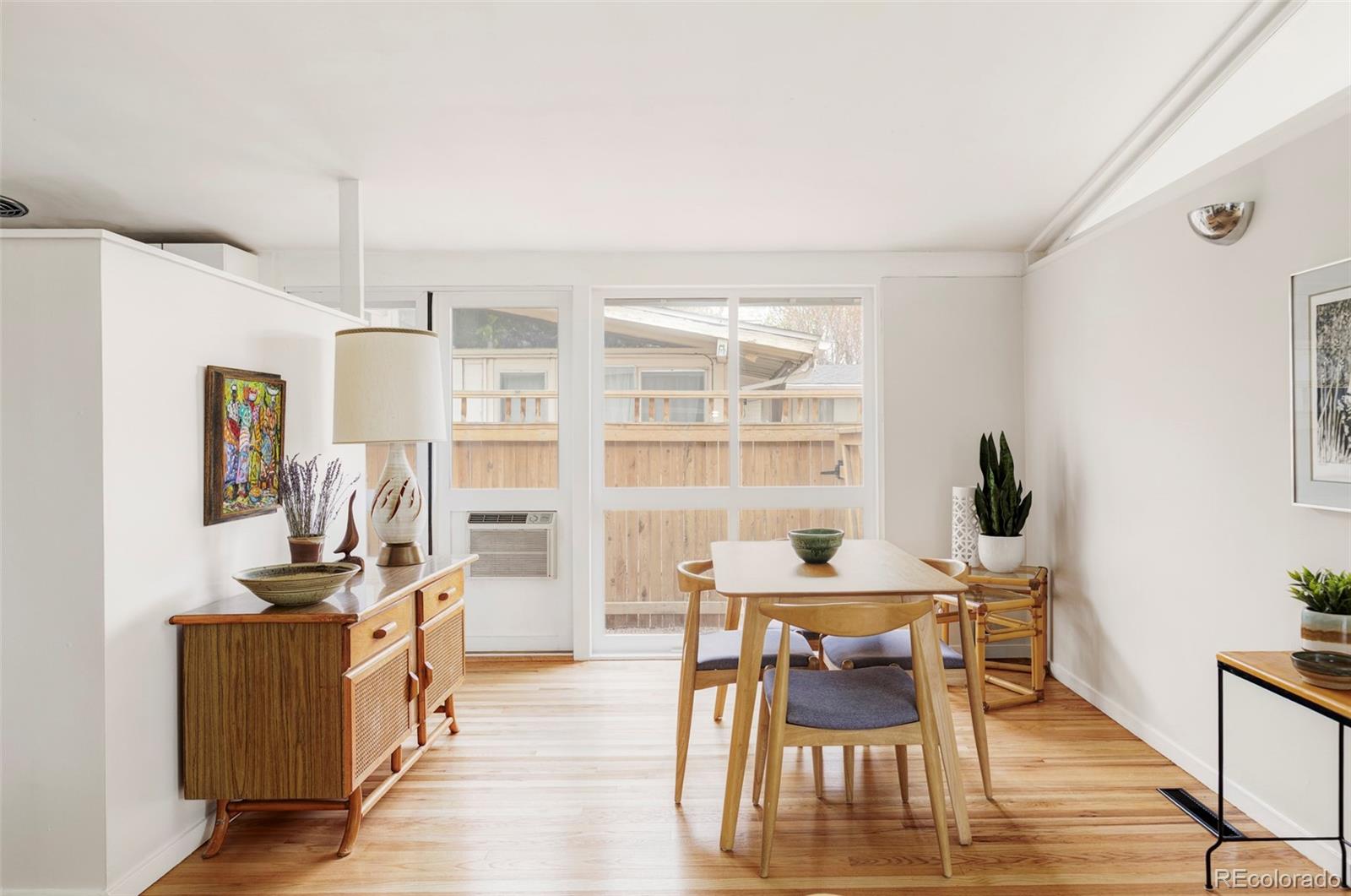 2515 S Newton Street