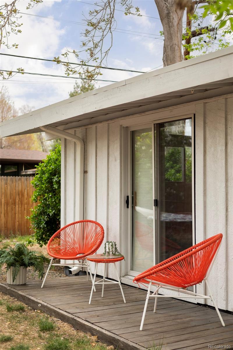 2515 S Newton Street