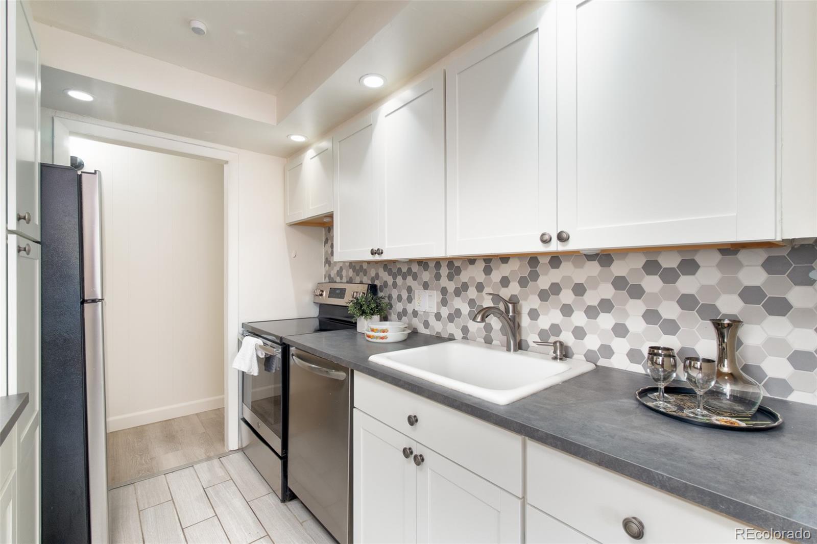10115 W 25th Avenue Unit: 16
