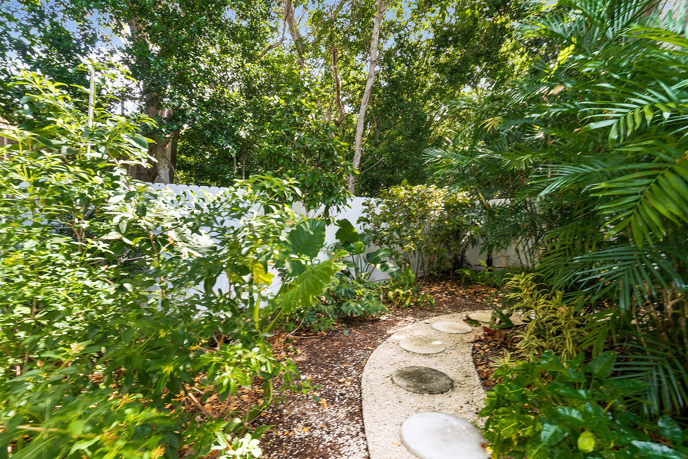 18 Flamingo Hammock Road