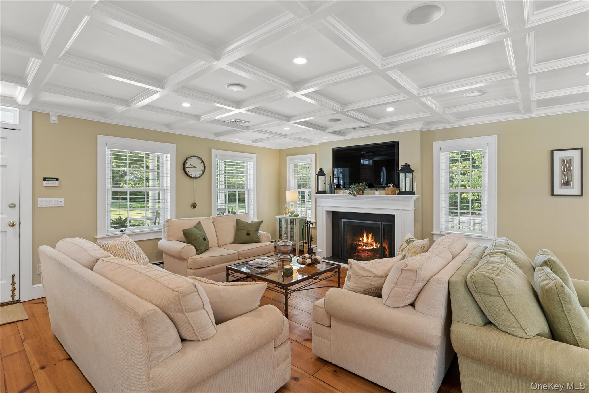 245 Meadows W