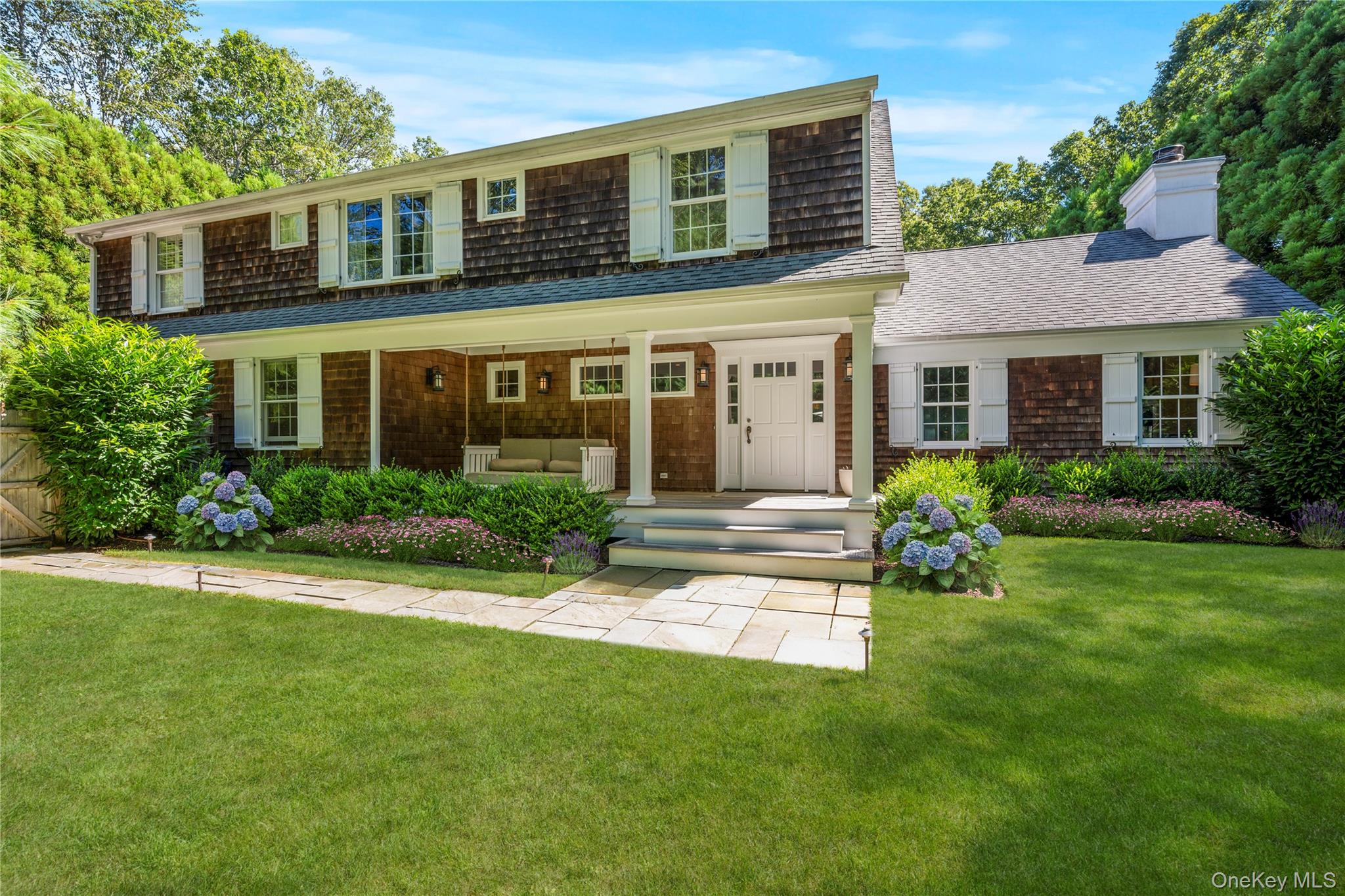 98 Springy Banks Road