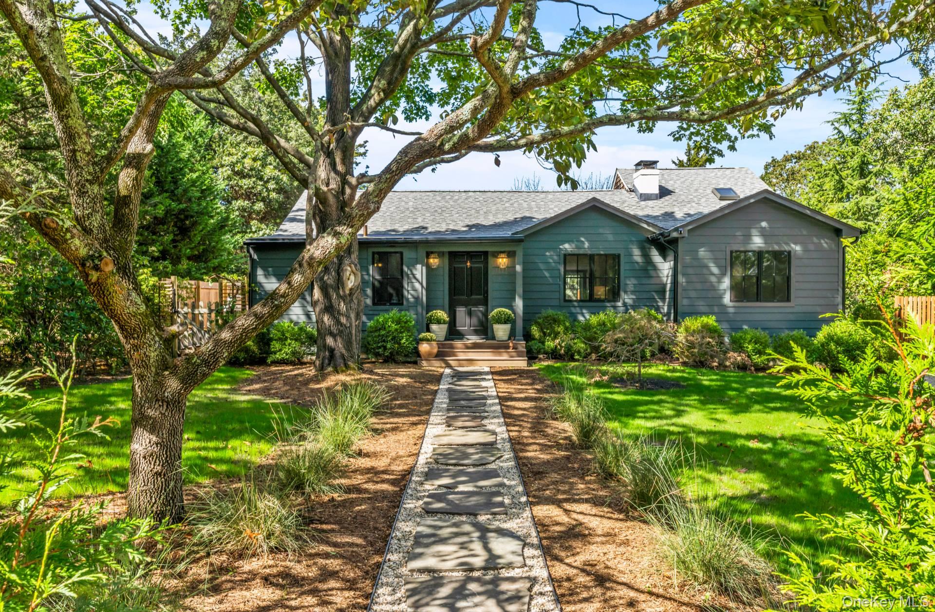 7 Sims Avenue