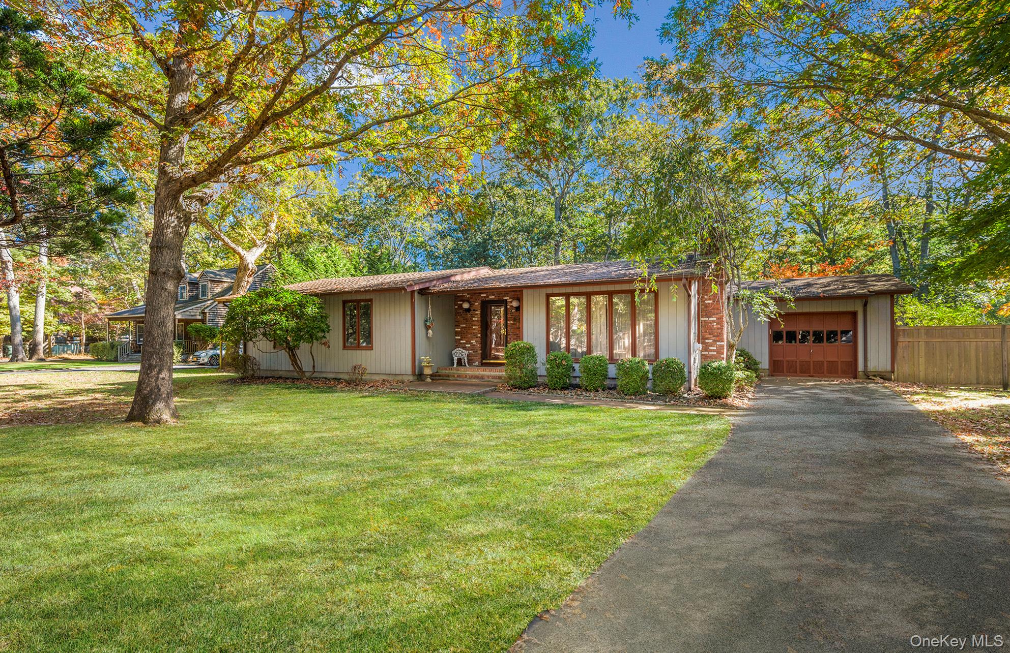 33 Sherwood Lane