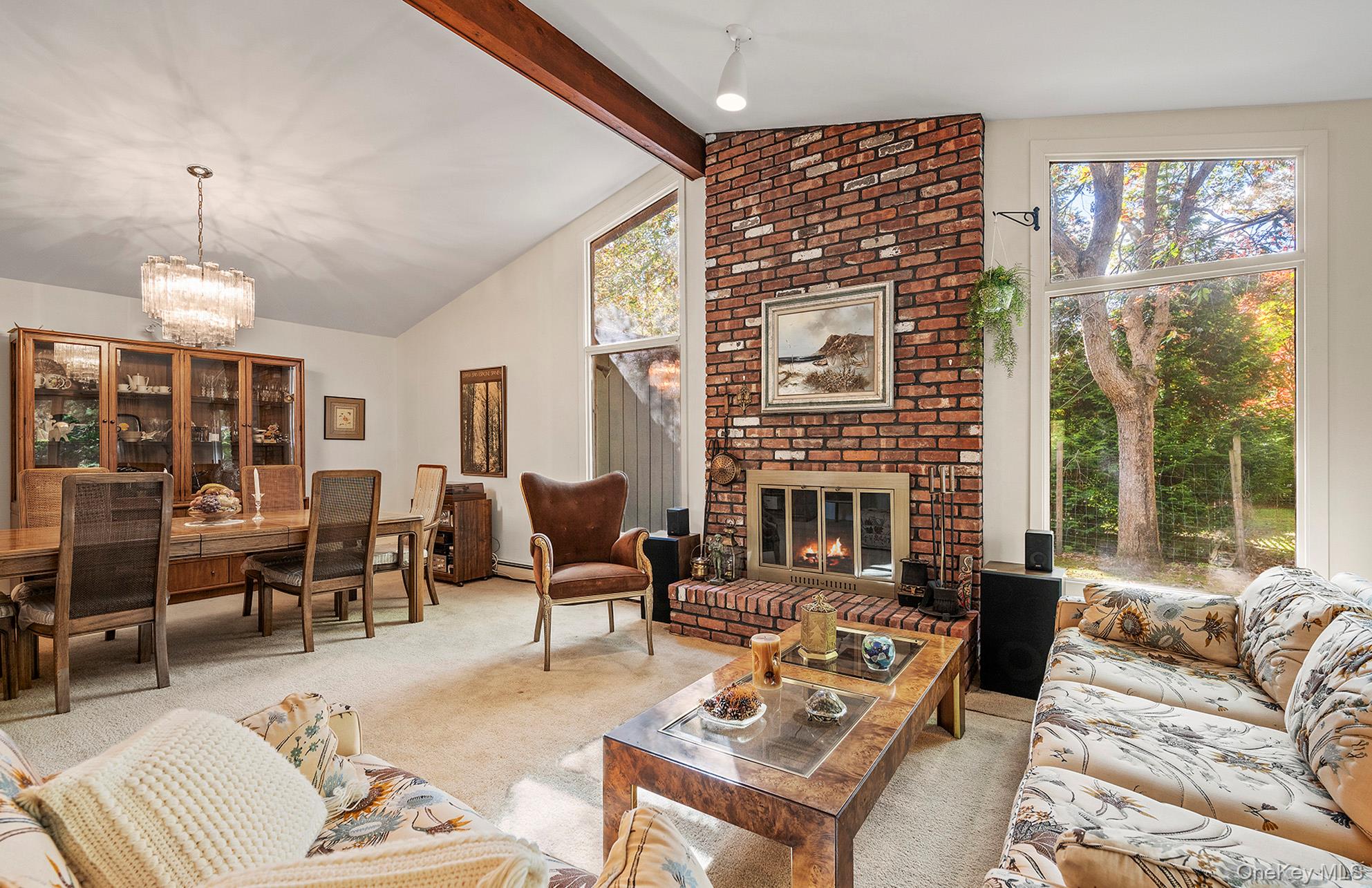 33 Sherwood Lane