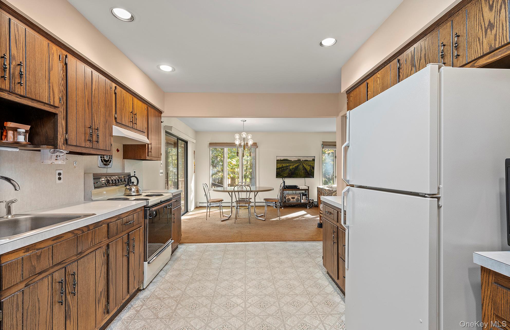 33 Sherwood Lane