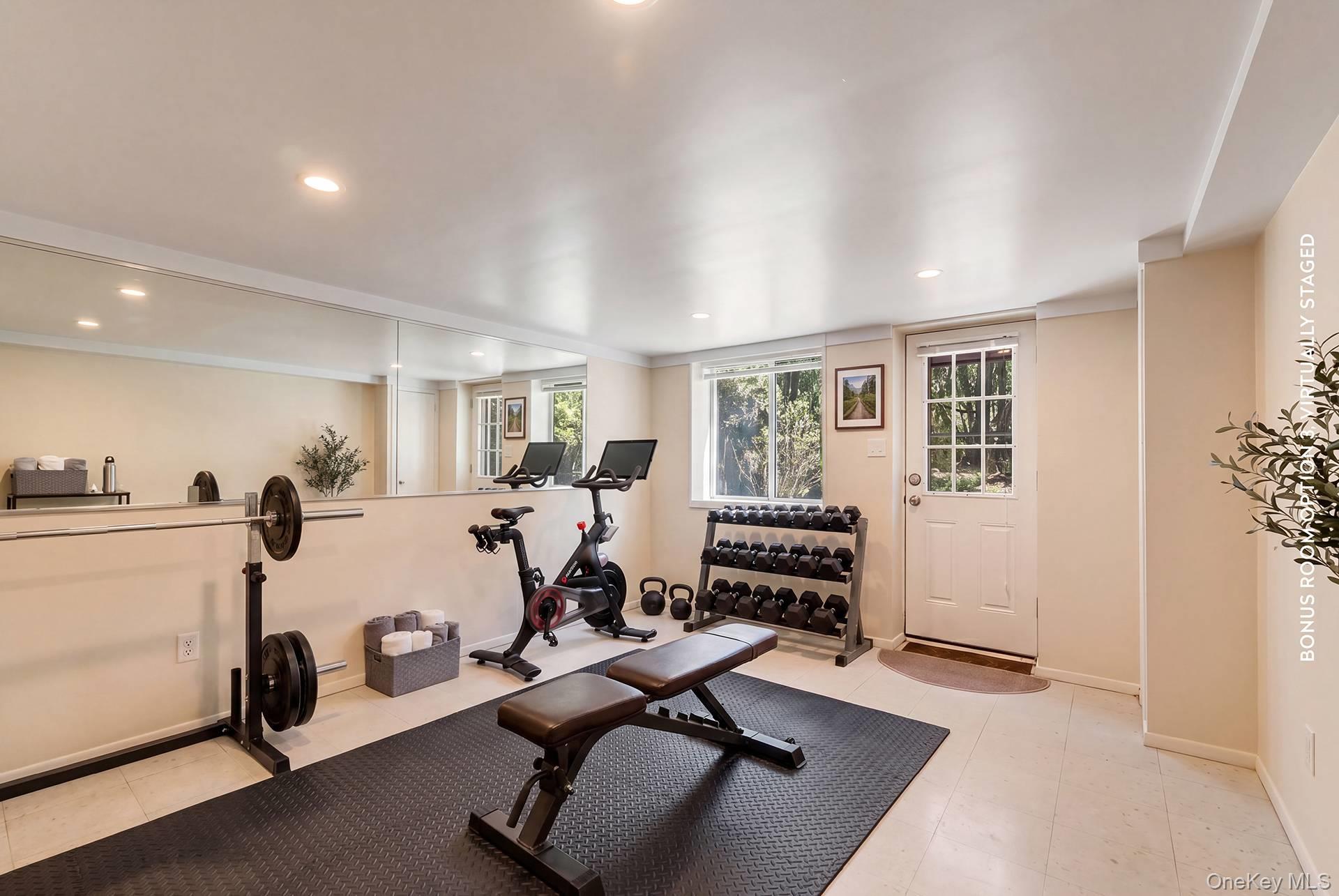 76 Island View Drive W