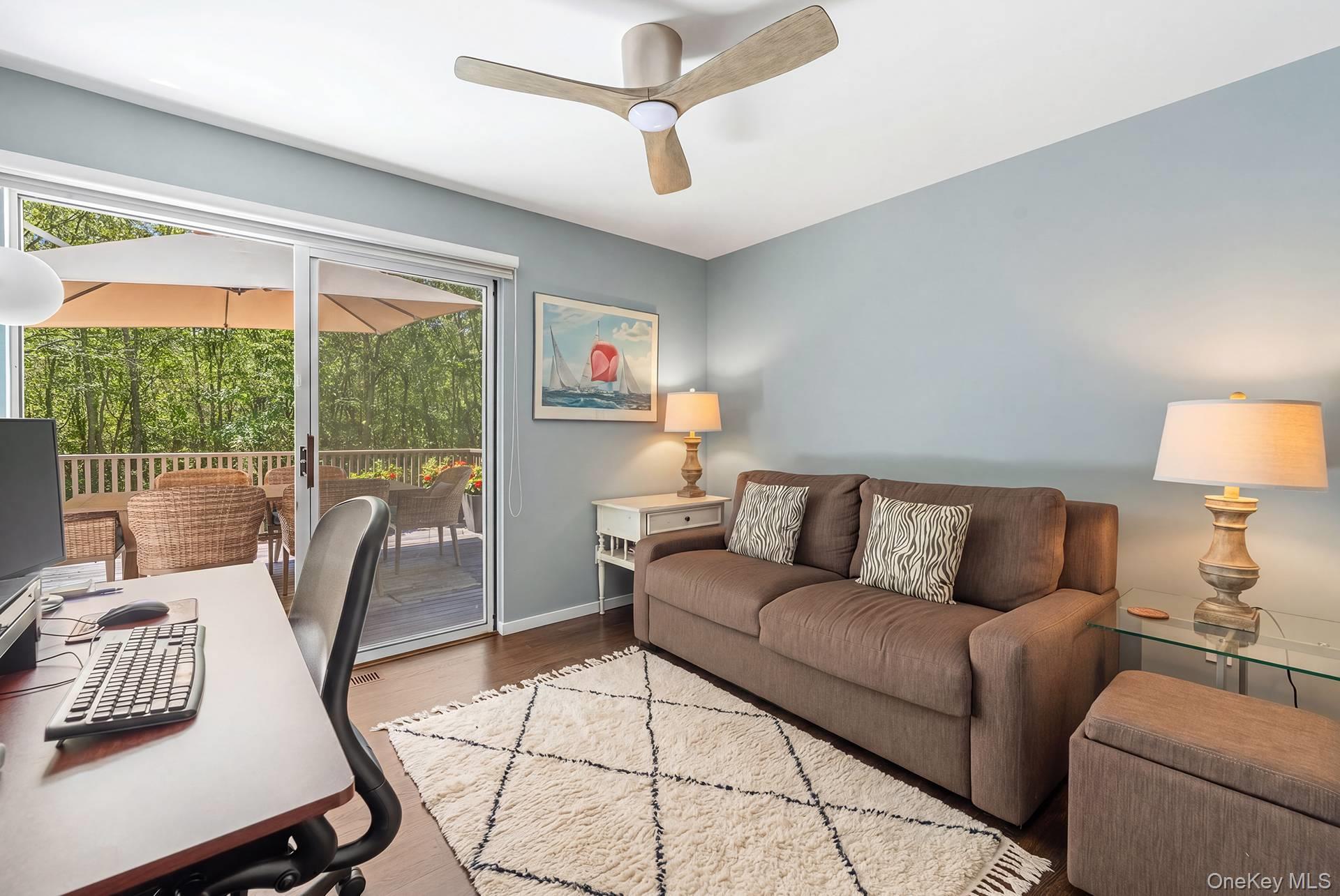 76 Island View Drive W