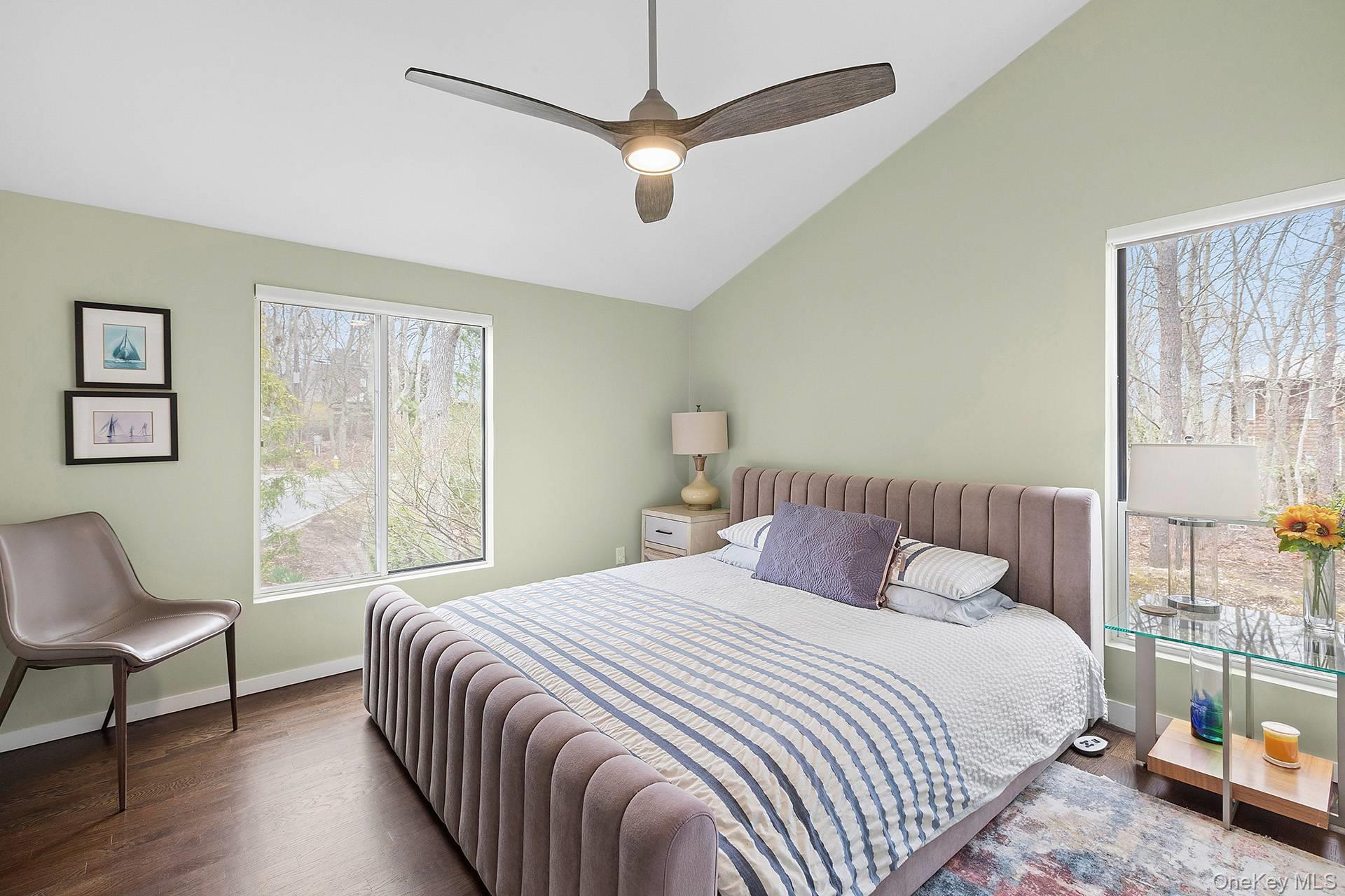 76 Island View Drive W