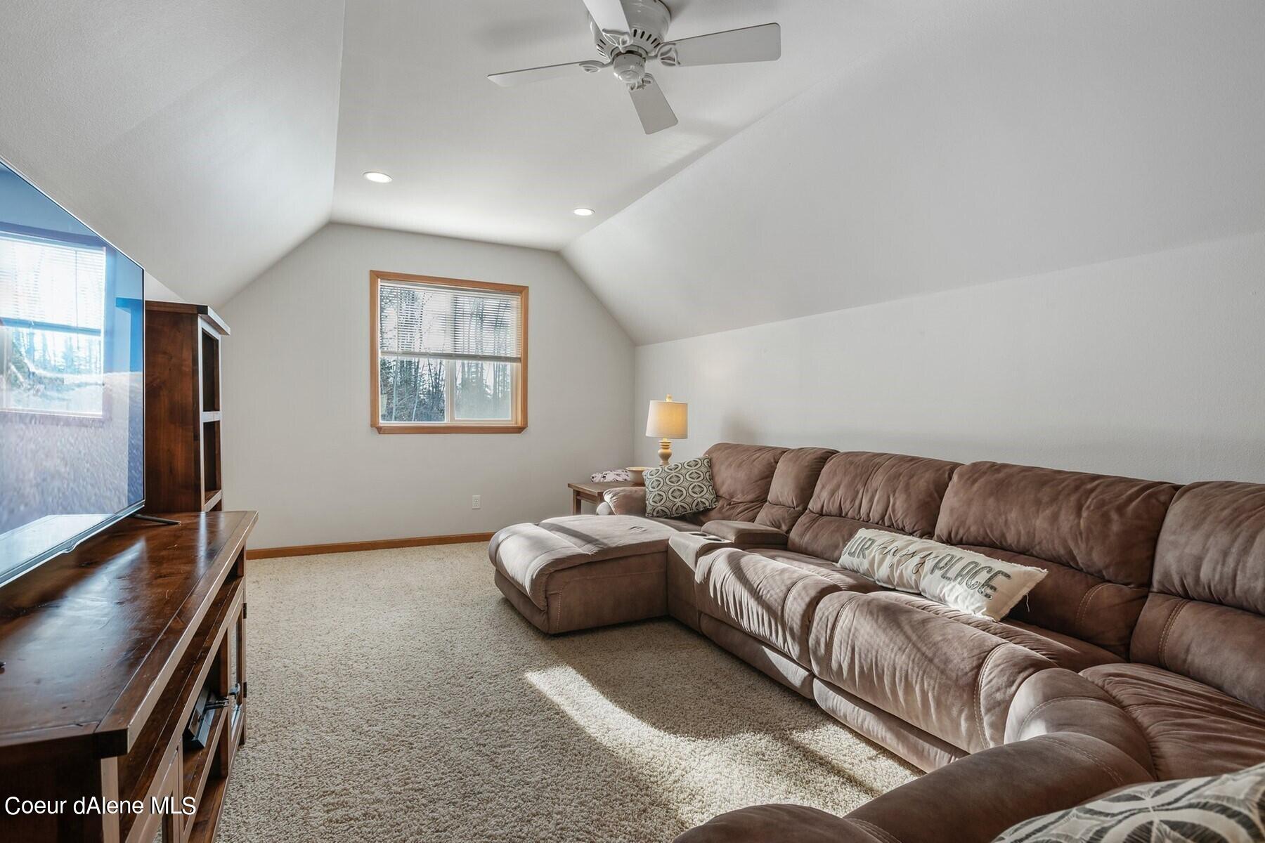 352 Dustarr Ln