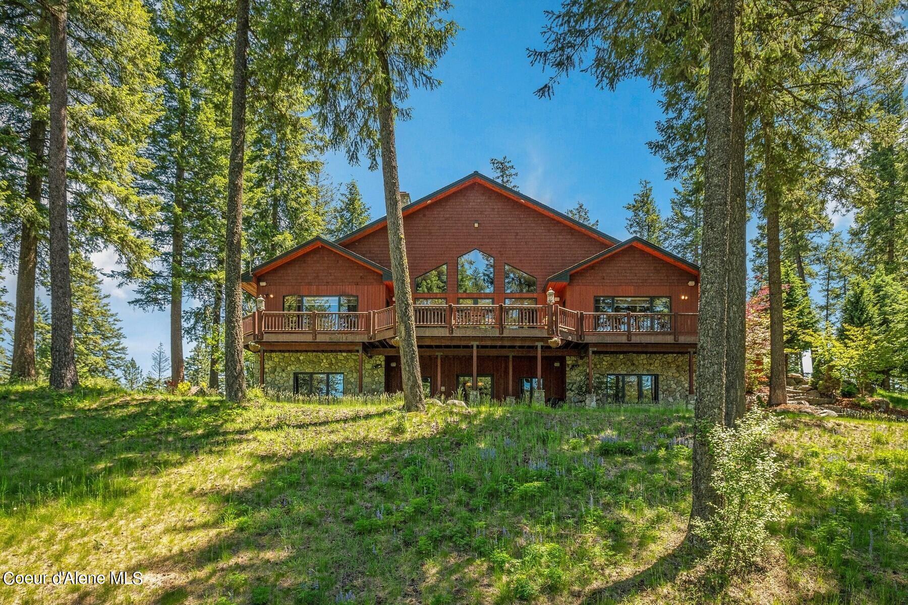526 Roop Rd