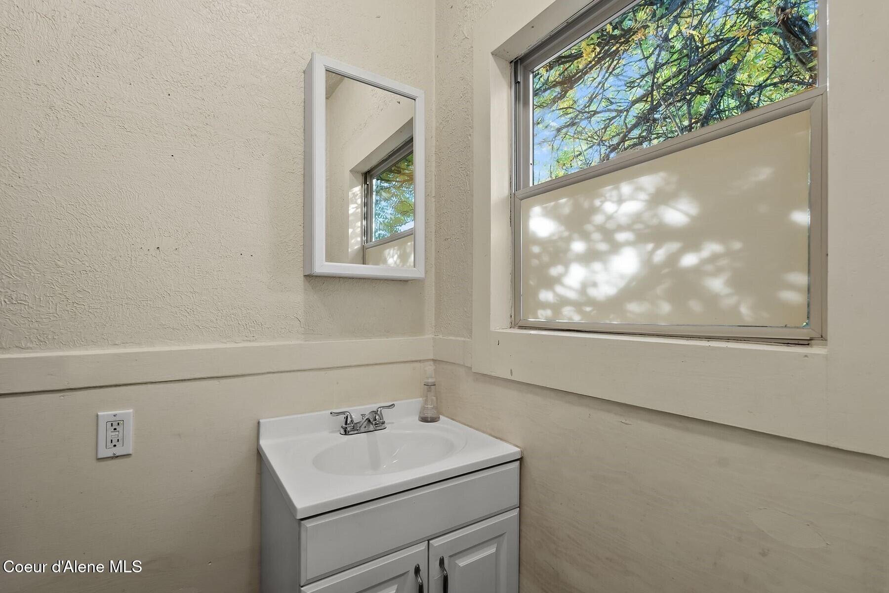 1509 Cedar St, Sandpoint