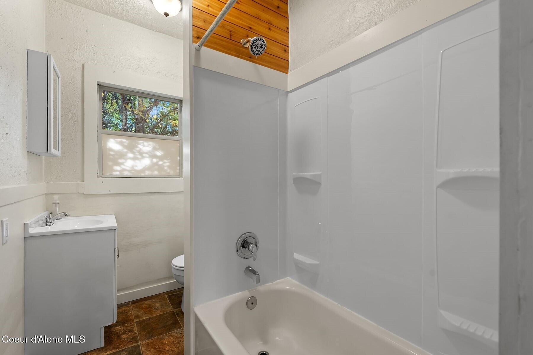 1509 Cedar St, Sandpoint