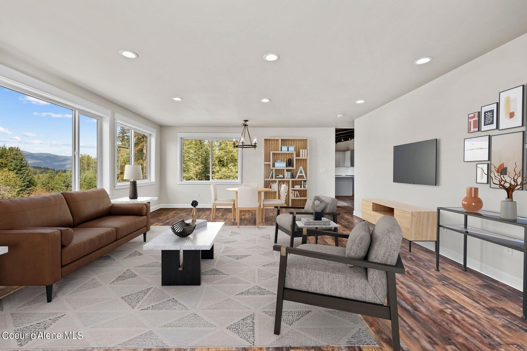45 Floral Way