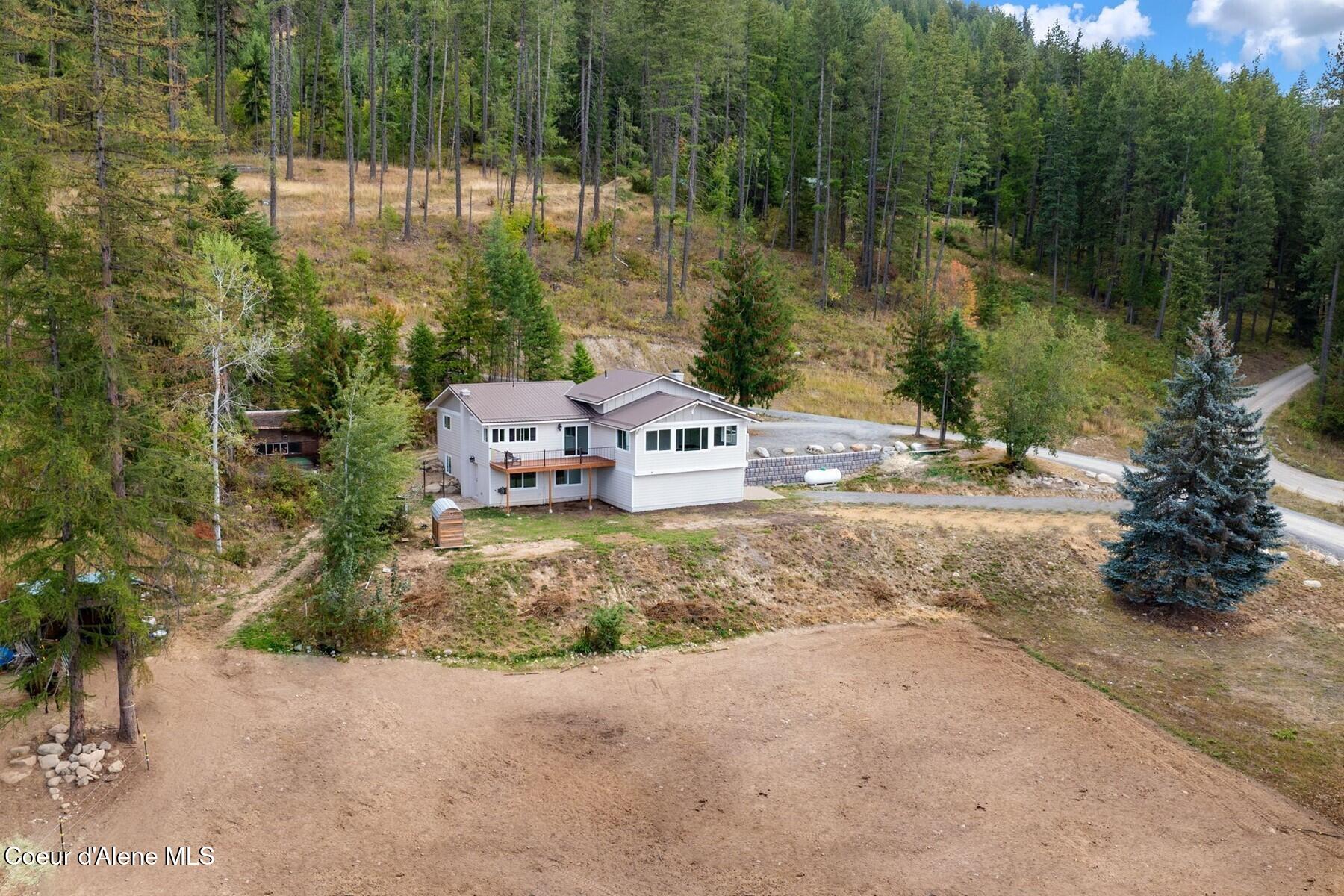 45 Floral Way