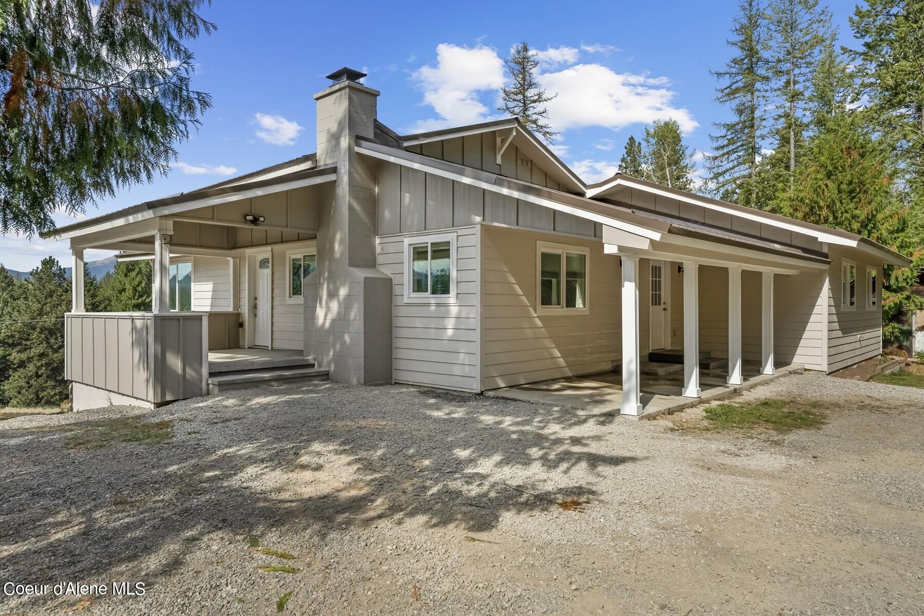45 Floral Way