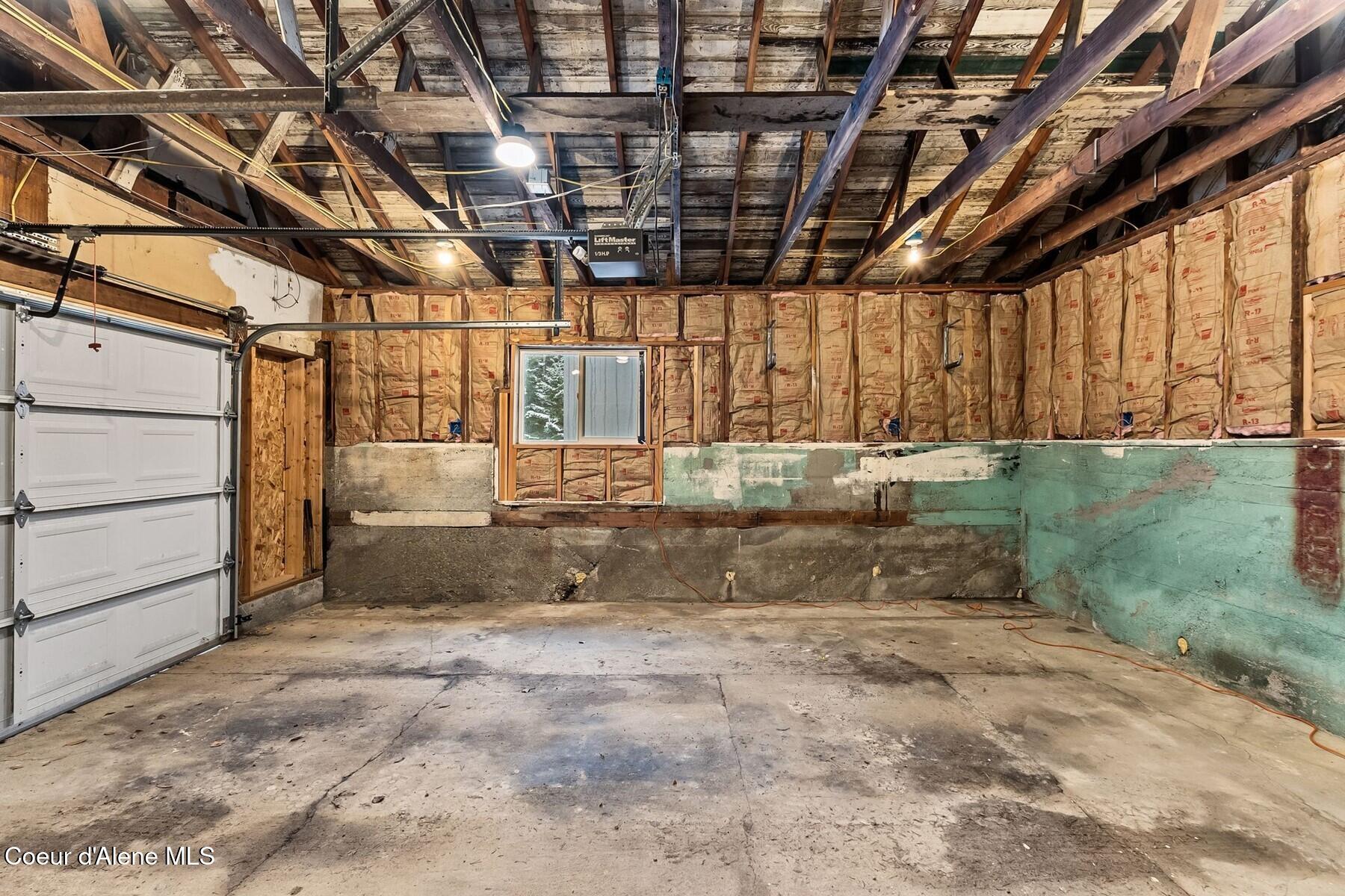138 Smokehouse Rd