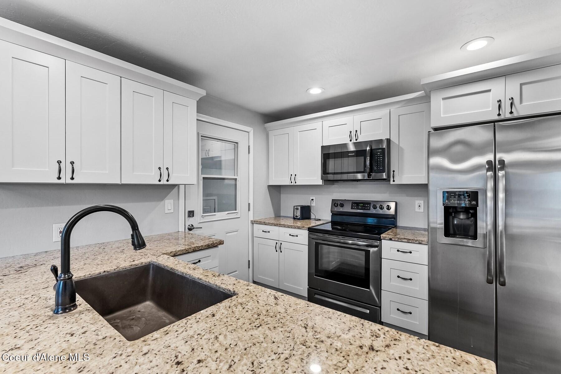 138 Smokehouse Rd