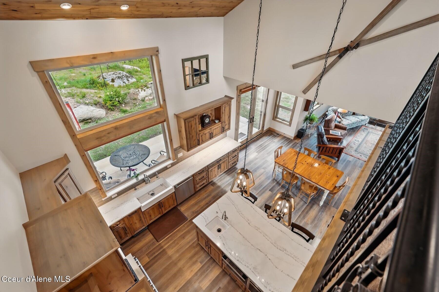 1450 Wood View