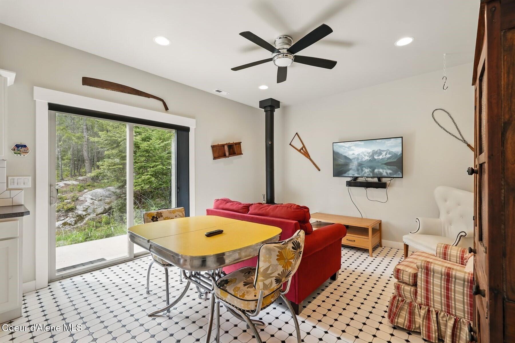 1450 Wood View