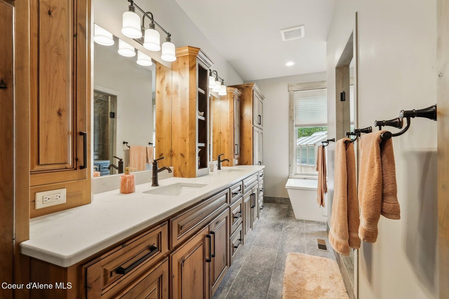 1450 Wood View