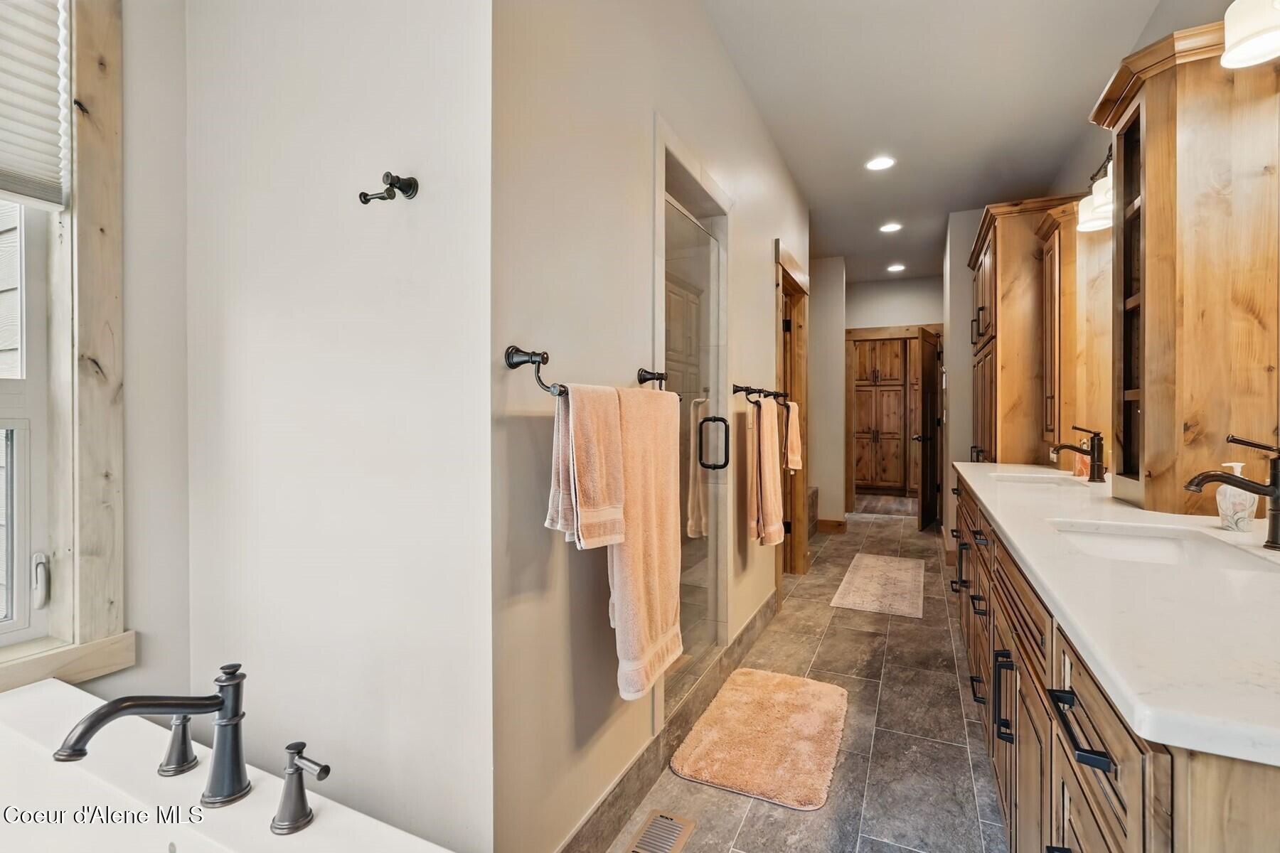 1450 Wood View