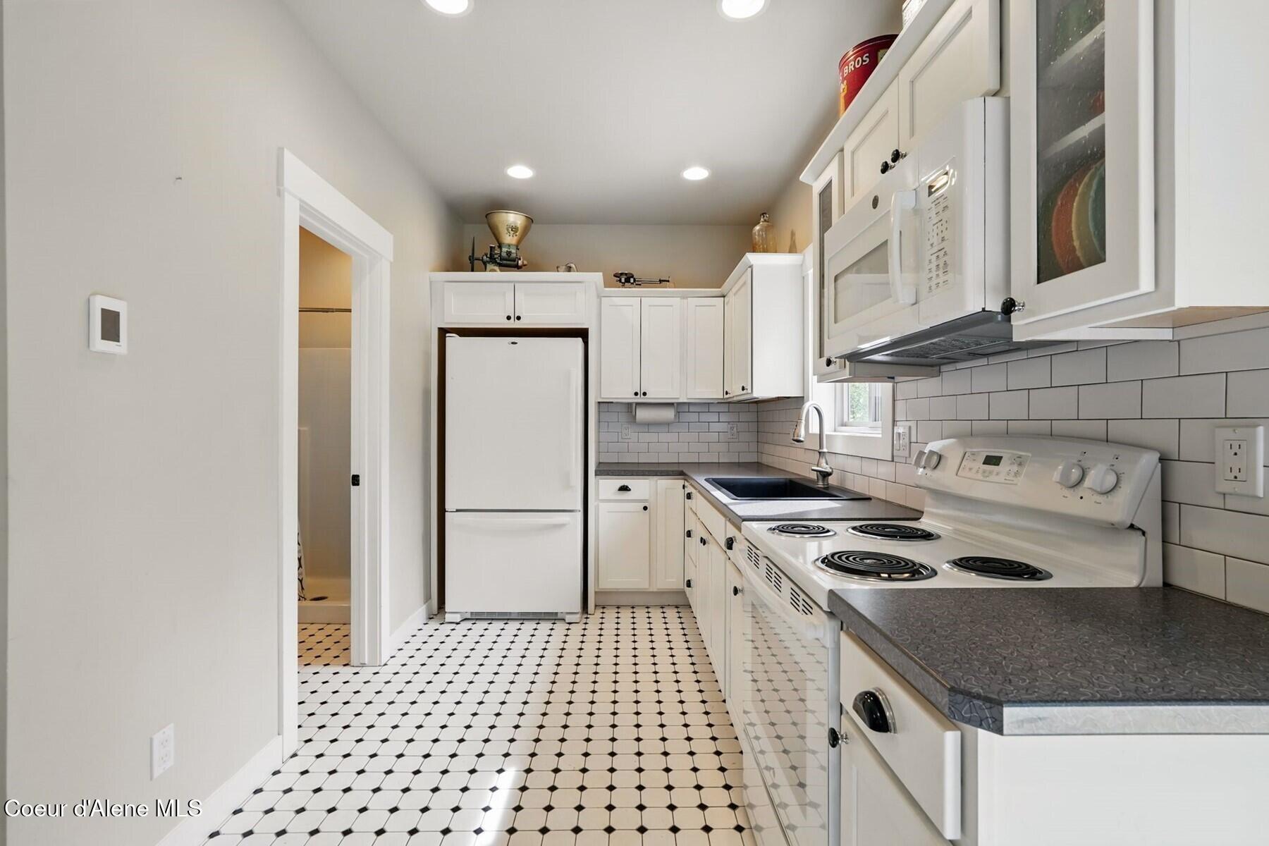 1450 Wood View