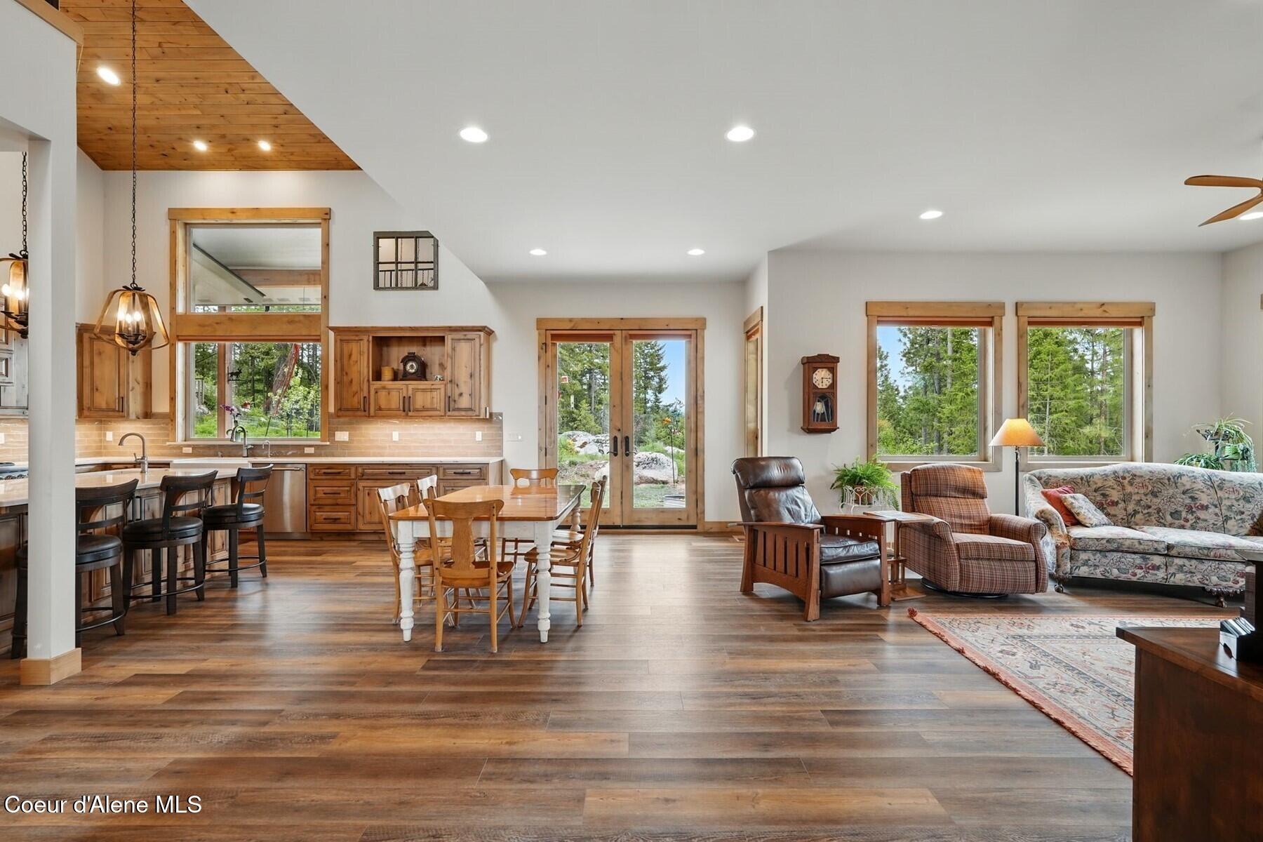 1450 Wood View