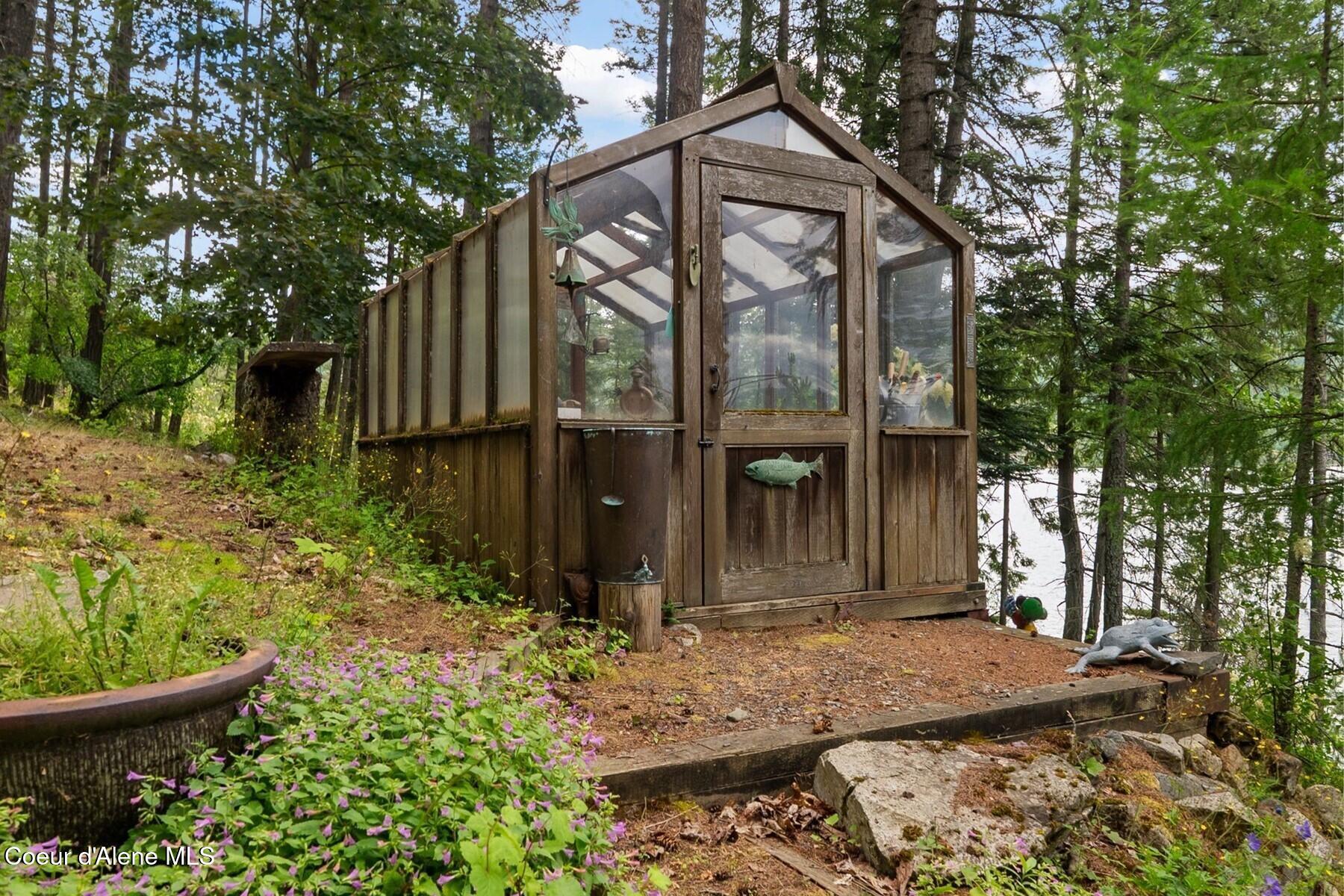 470 Rough Road