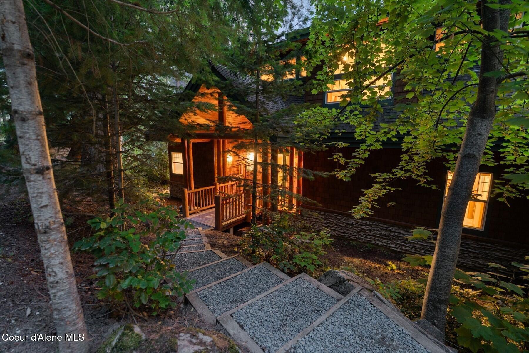 470 Rough Road