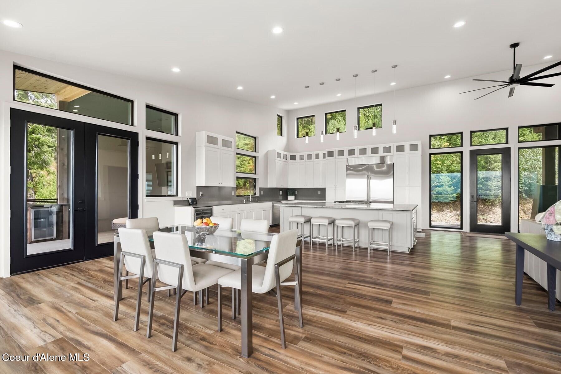 28 Eden View