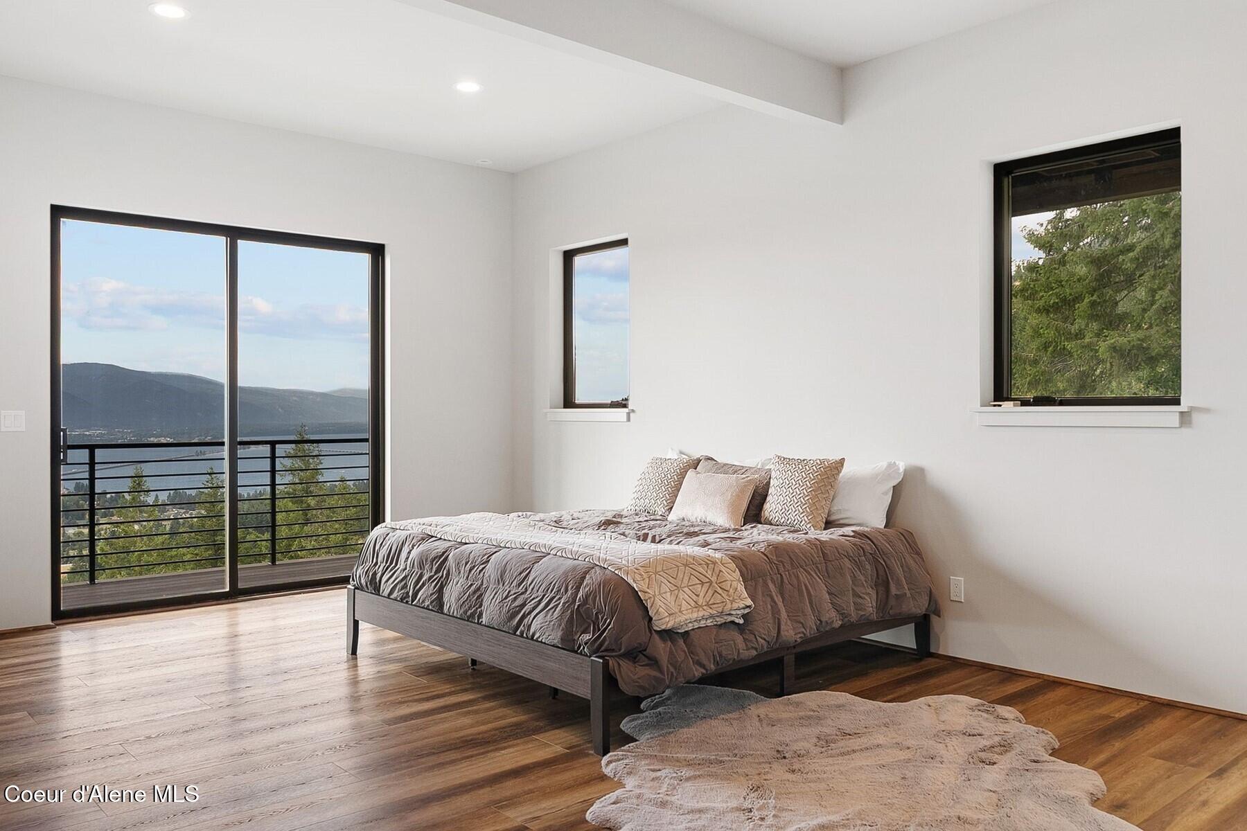 28 Eden View