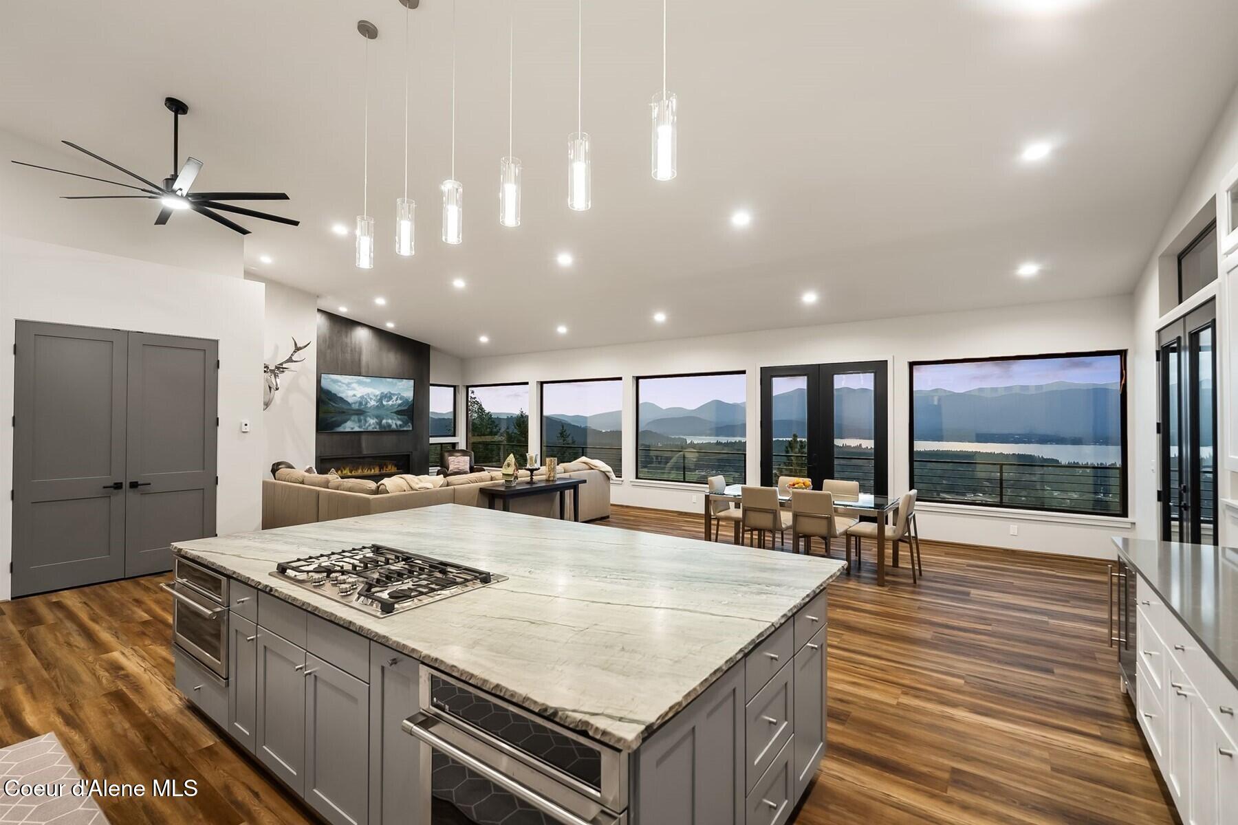 28 Eden View
