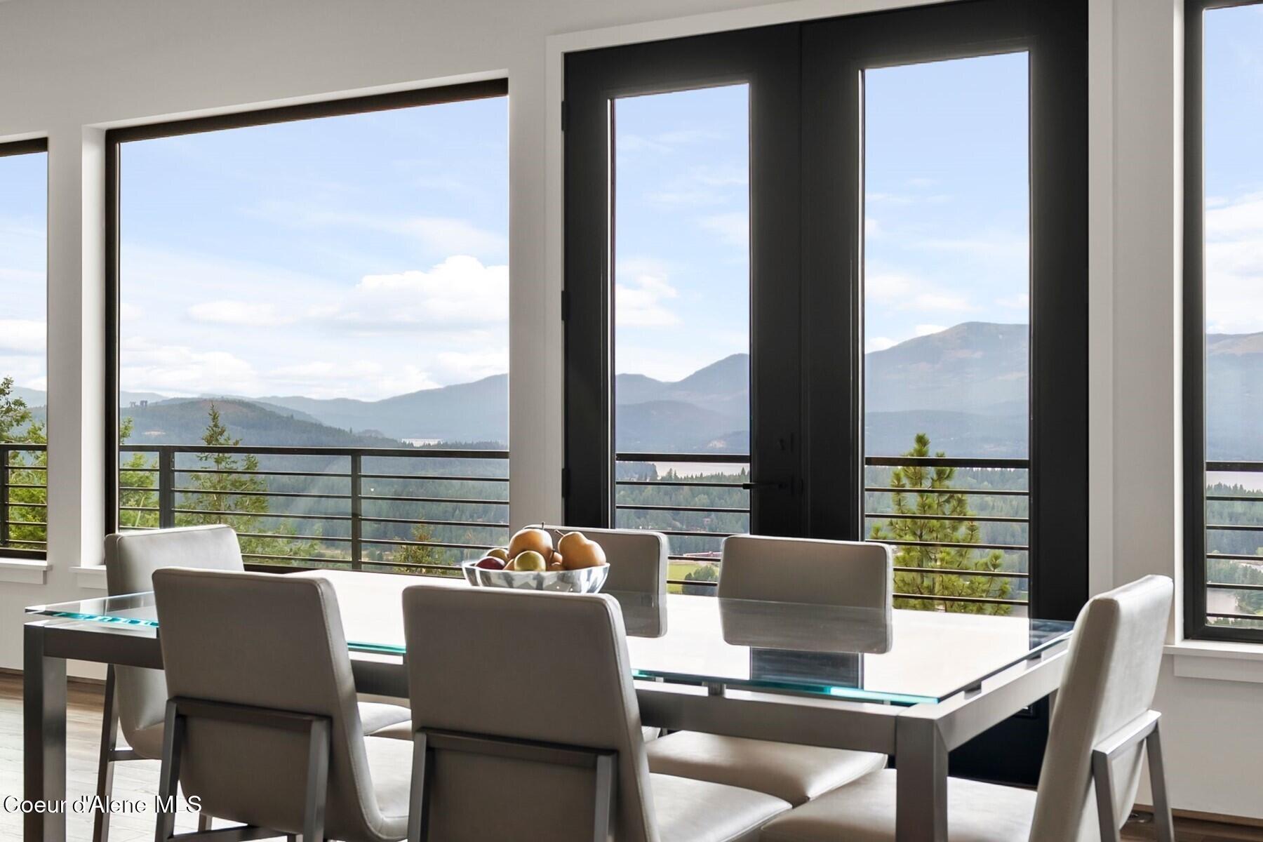 28 Eden View