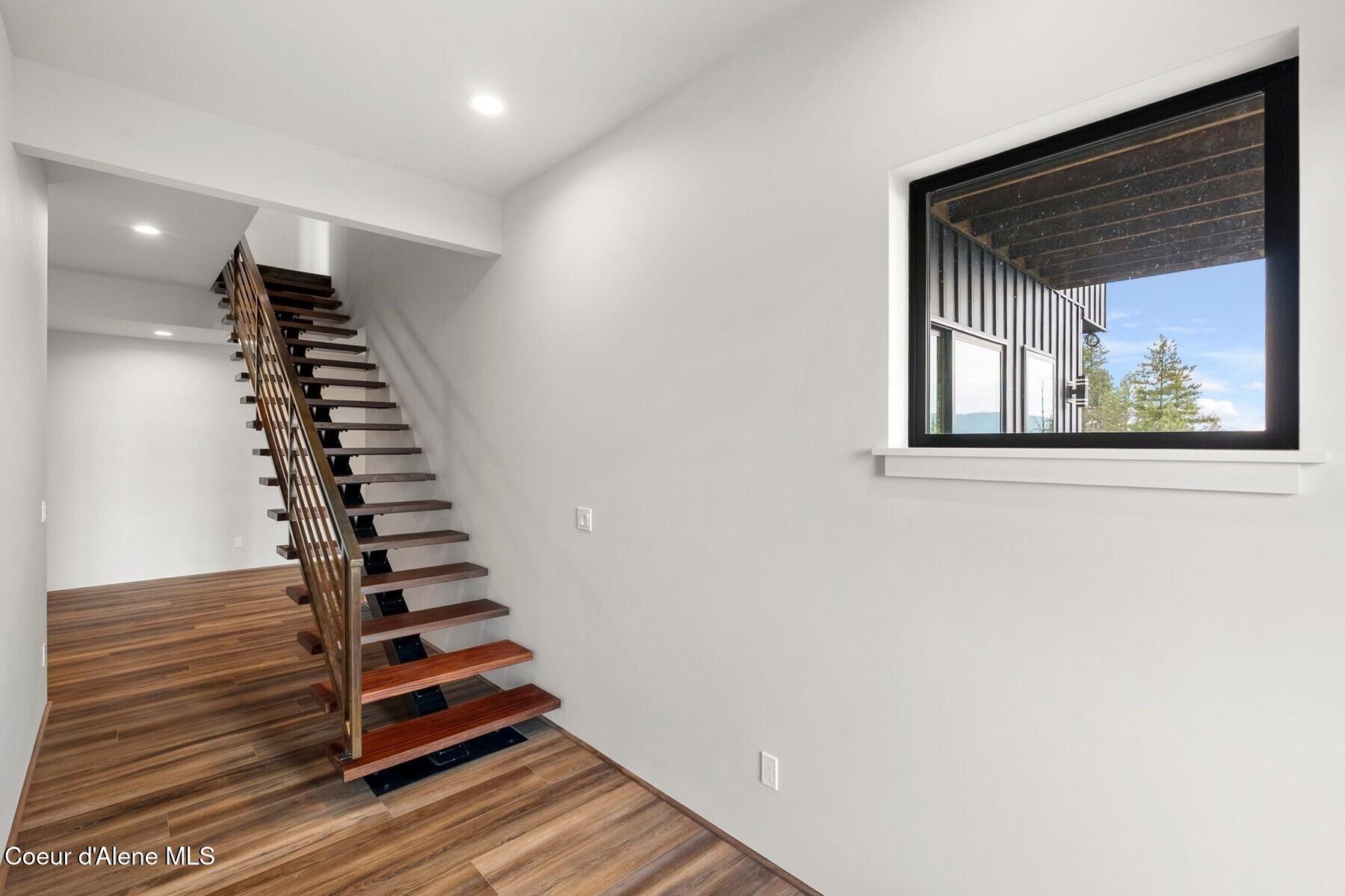 28 Eden View