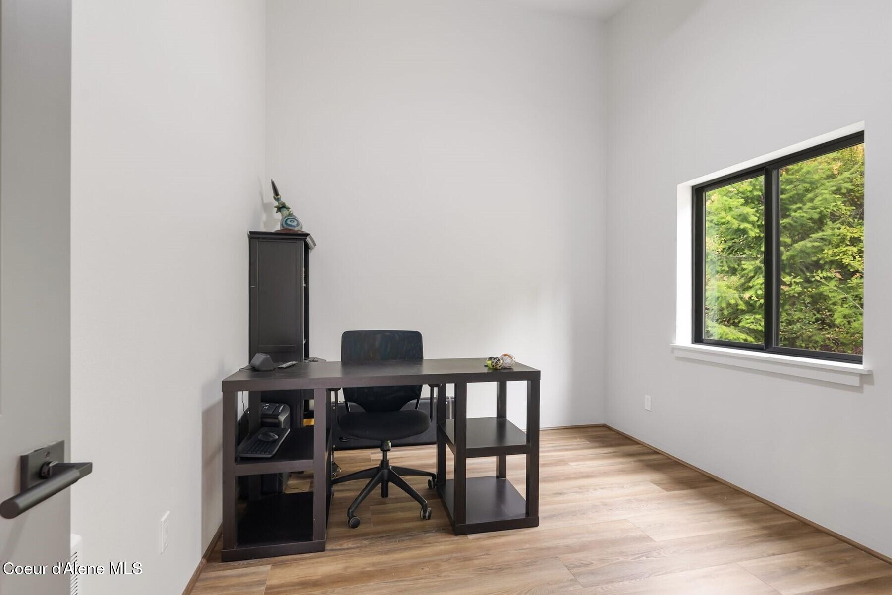 28 Eden View