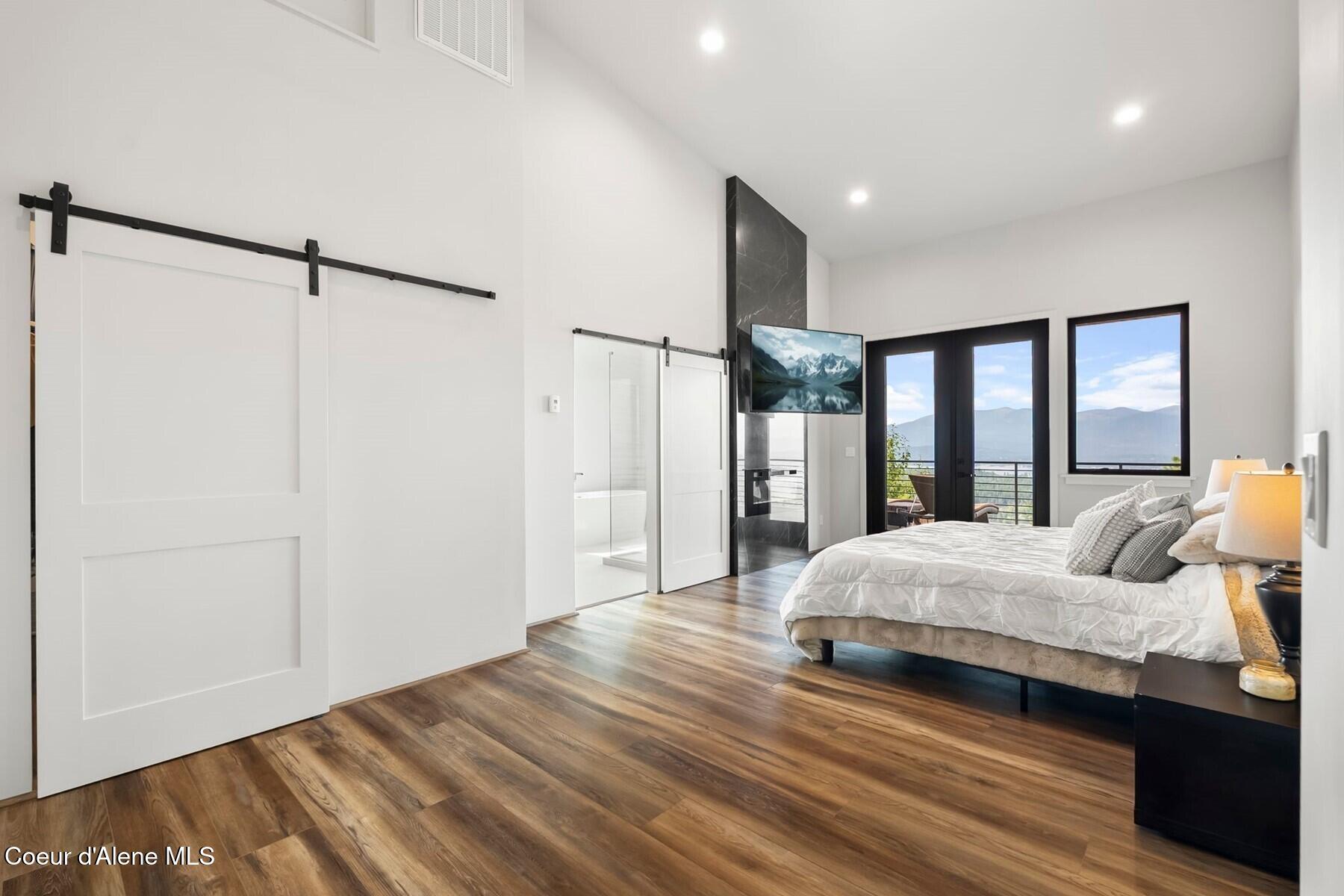 28 Eden View
