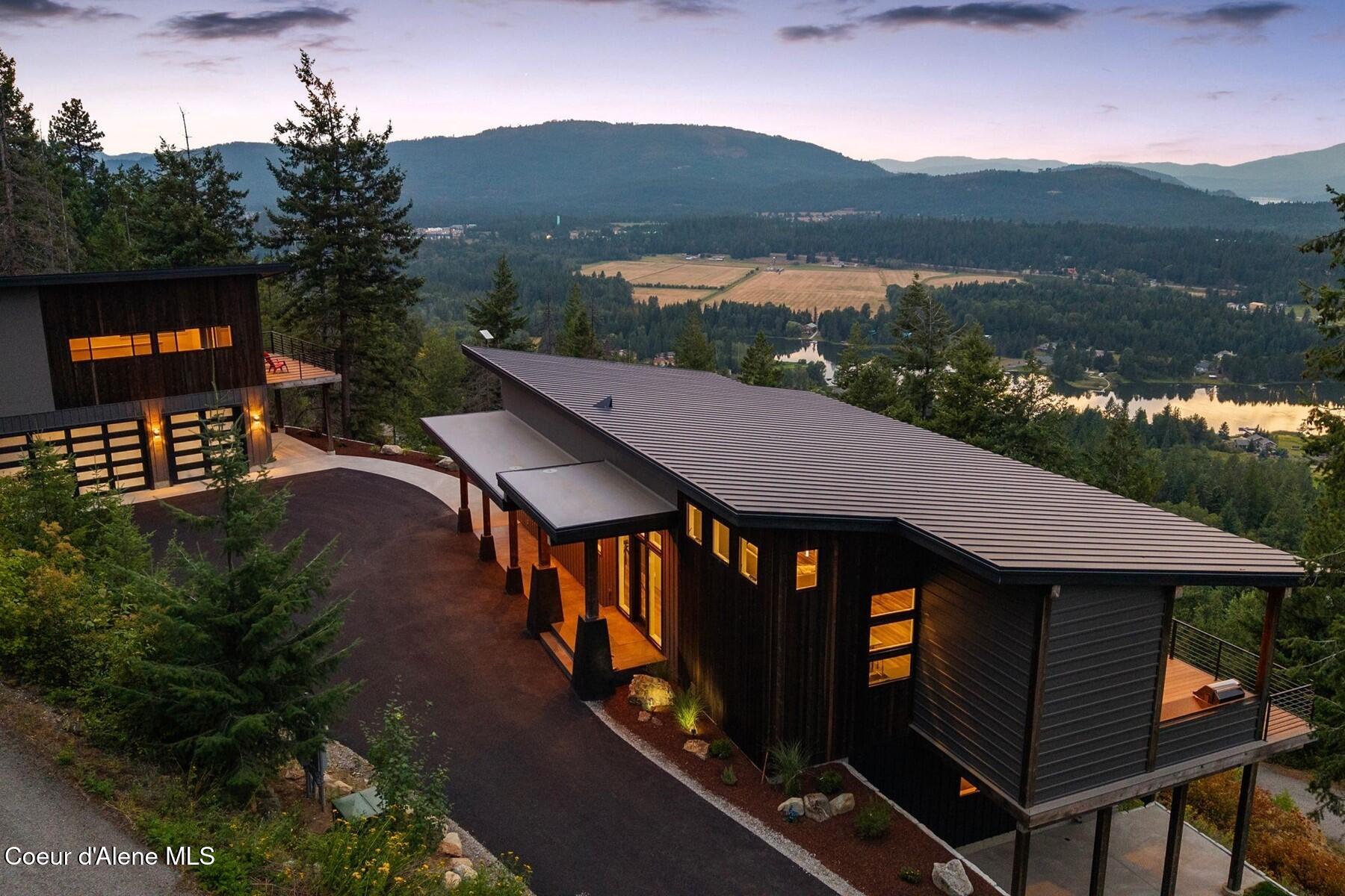28 Eden View