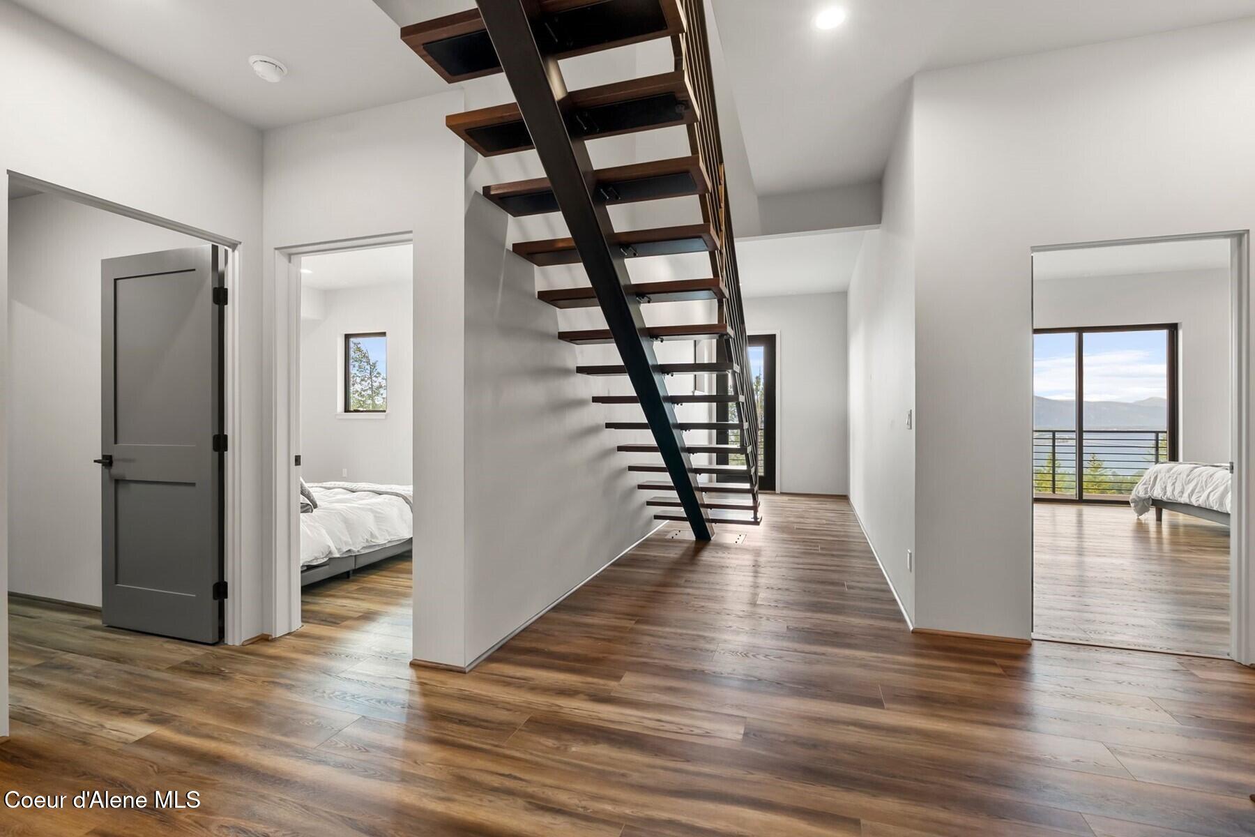 28 Eden View