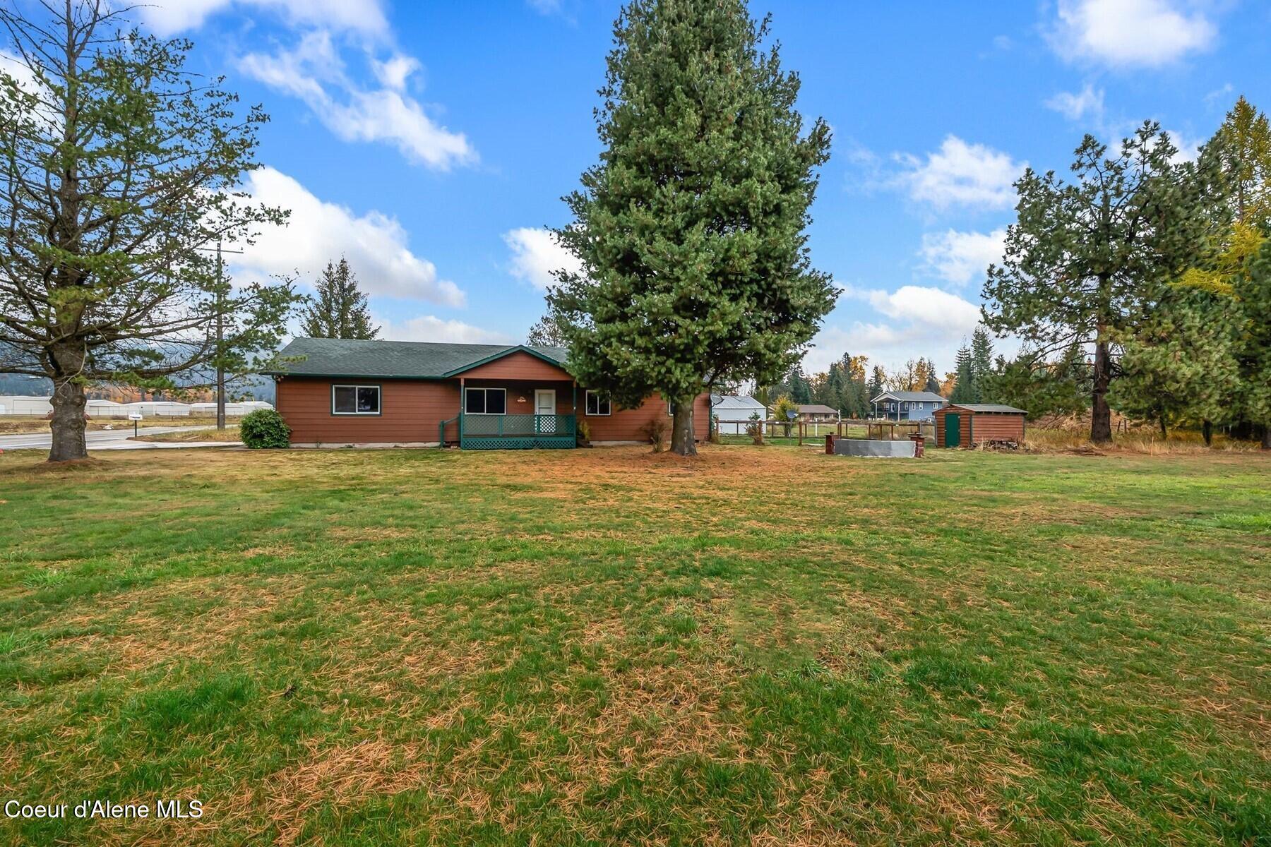 2704 N Boyer