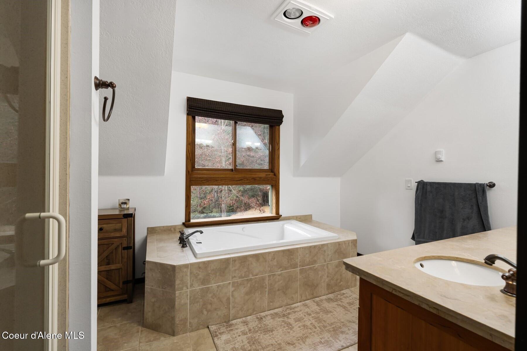 774 Mountain Creek Rd