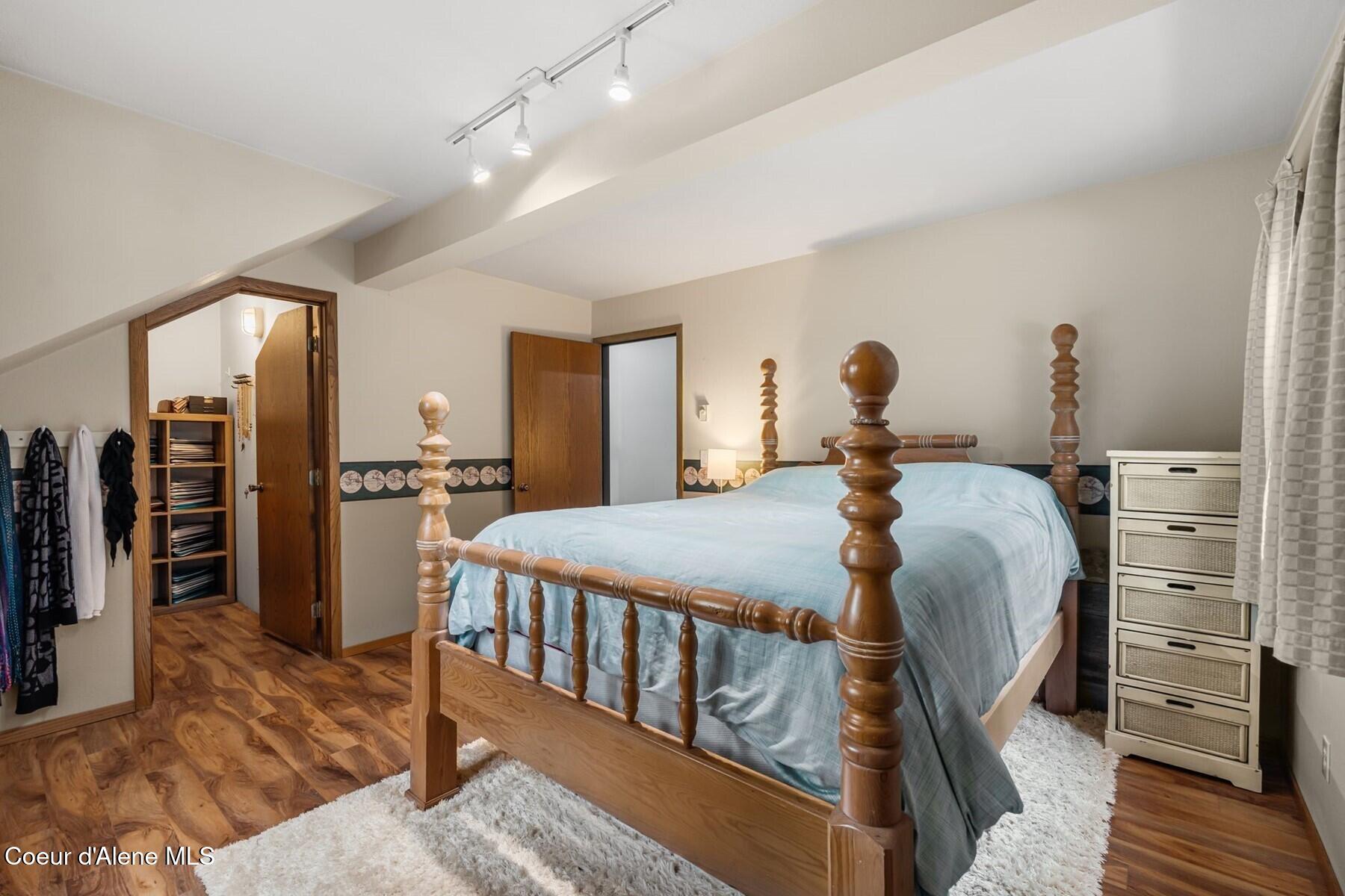 774 Mountain Creek Rd